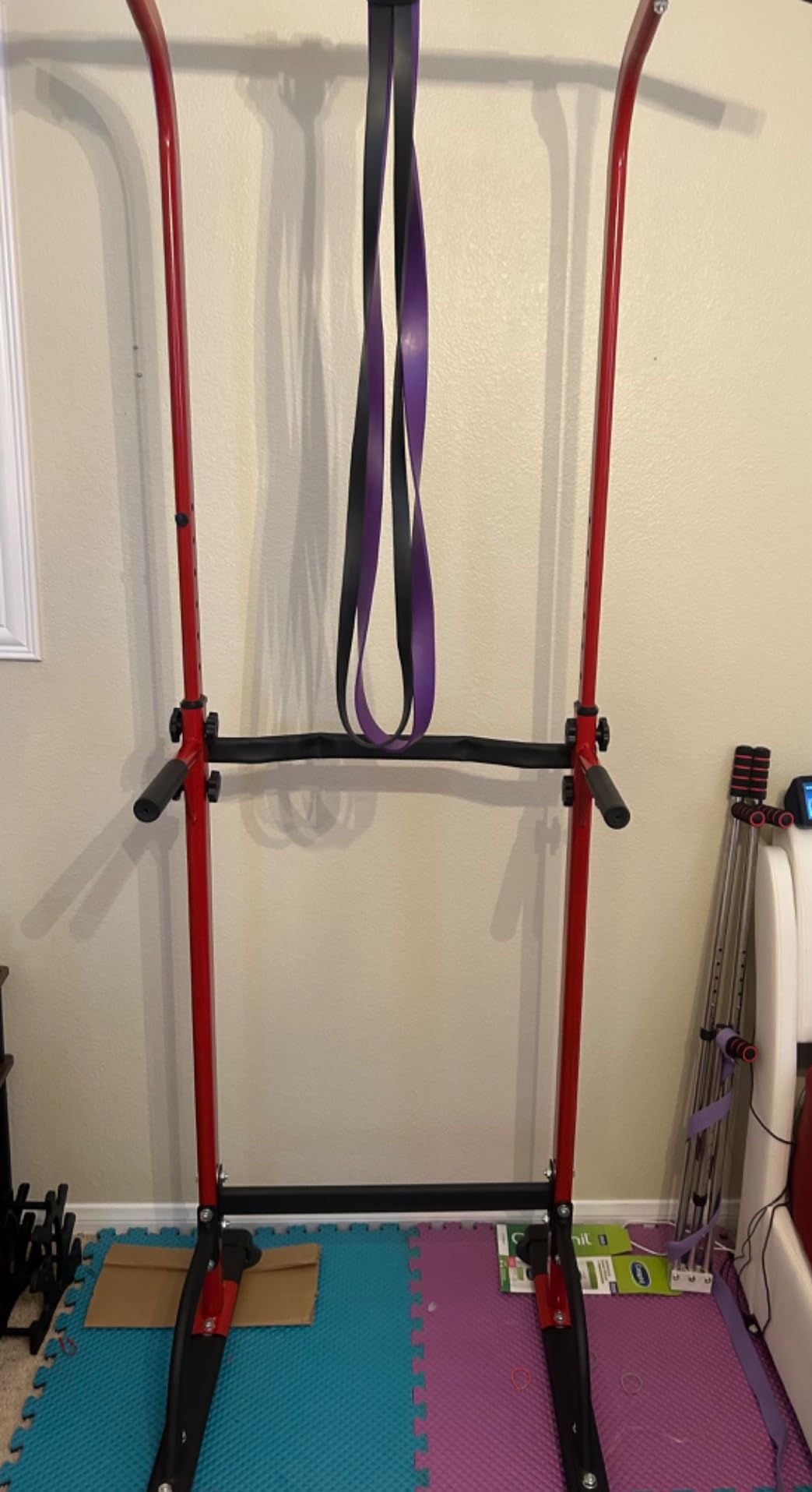soges Power Tower Pull Up Bar Station, Free Standing Pull Up Rack Dip Station for Home Gym, Height Adjustable Home Strength Training Fitness Workout Equipment customer photo 1