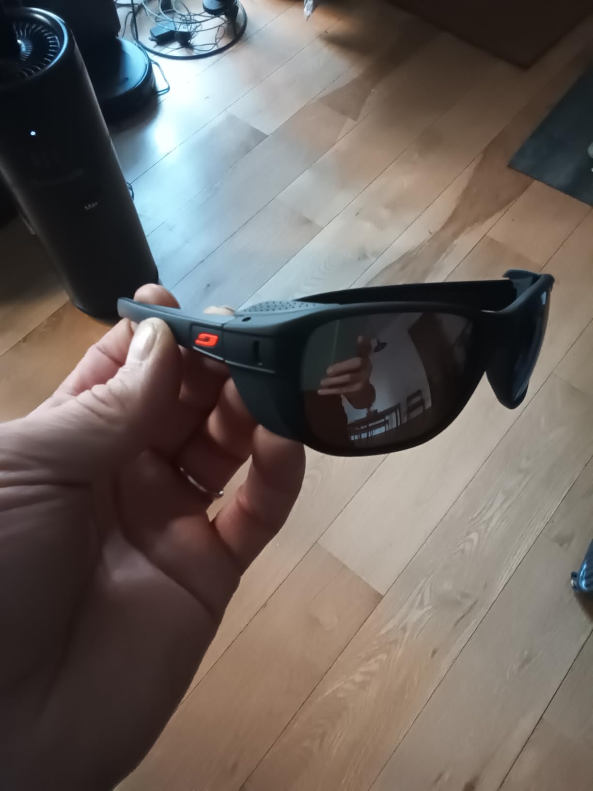 Julbo Camino Glacier Sunglasses for Men & Women w/Removable Side Shields for Hiking, Skiing, Trekking - 100% UV Protection customer photo 1