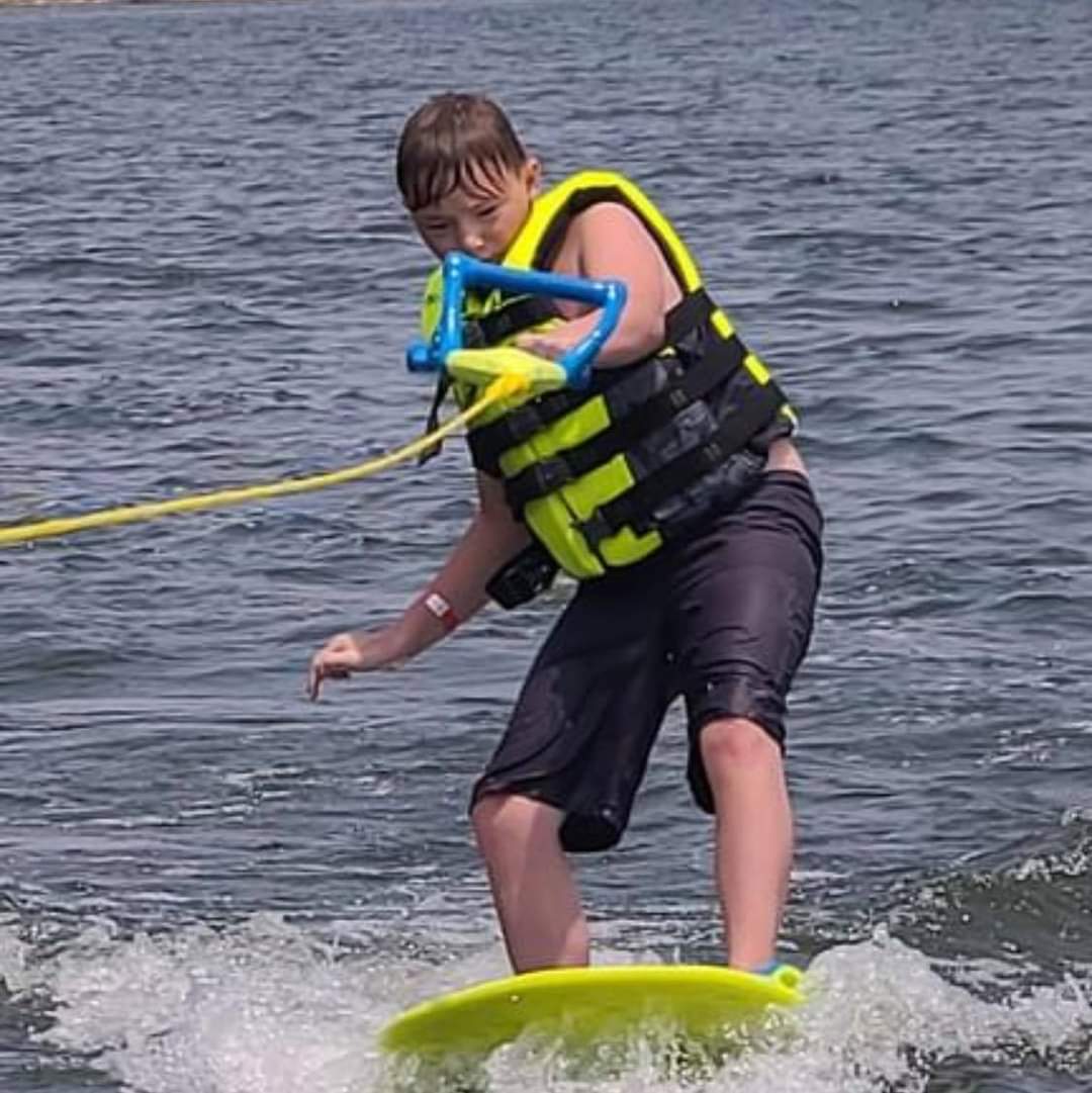 YouGo Board and Handle Combo with EVA Foam Padding, All-in-One Kneeboard, Wakeboard, Wakeskate, and Wakesurf Board for Kids, Teens, and Adults, 57