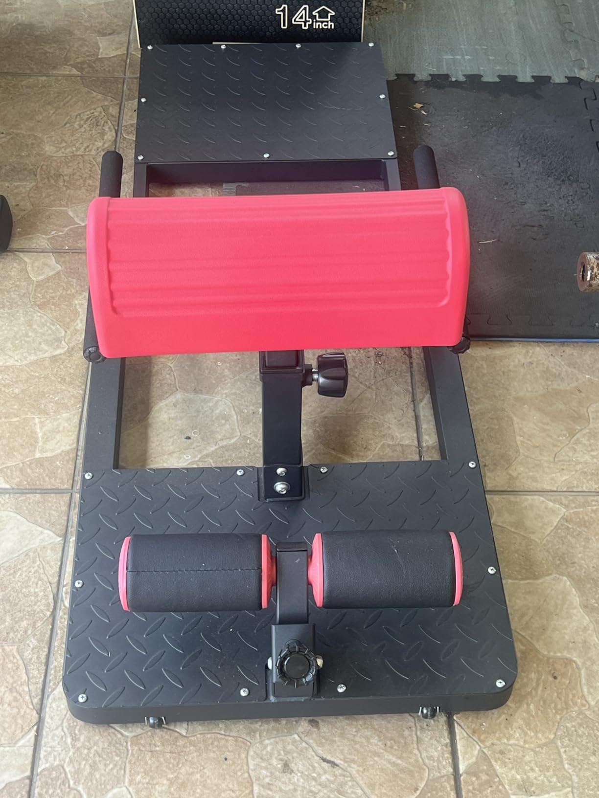 seanleecore Hip Thrust & Squat Machine for Home - Multi-Function Glute Builder, Leg & Core Strengthening Equipment - Adjustable Sissy Squat, Hip Thrusts, Squat Assist Machine for Home Gym customer photo 1