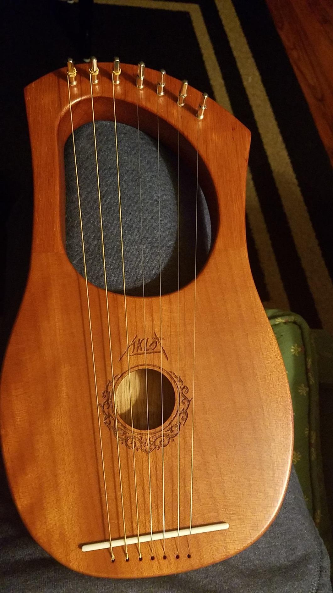 Harp, AKLOT 15 Strings Mahogany Harp 22 Inch Height for Adult Professional Beginner with Tuning Wrench,Black Gig Bag,Strap (NO Spare String, International Standard Strings) customer photo 2