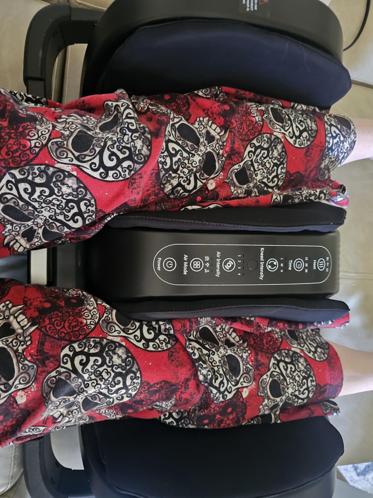RENPHO 4-in-1 Customizable Electric Shiatsu FSA Foot Massager with Heat | 3 Modes & 4 Levels Compression Massage for Tired Feet, 3 Modes Timing, FSA Eligible HSA, Gifts for Women & Men, Size 14 customer photo 1