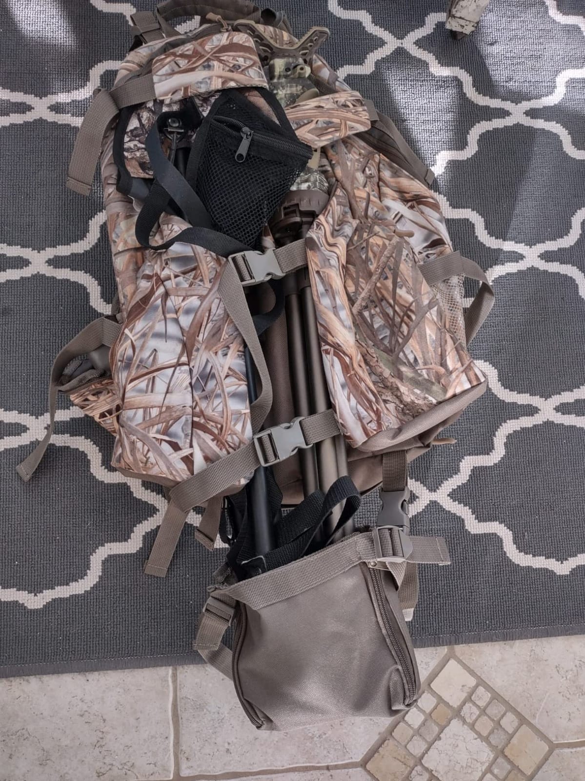 BLISSWILL Hunting Backpack Outdoor Gear Hunting Daypack for Rifle Bow Gun Hunting Gifts for Men customer photo 2