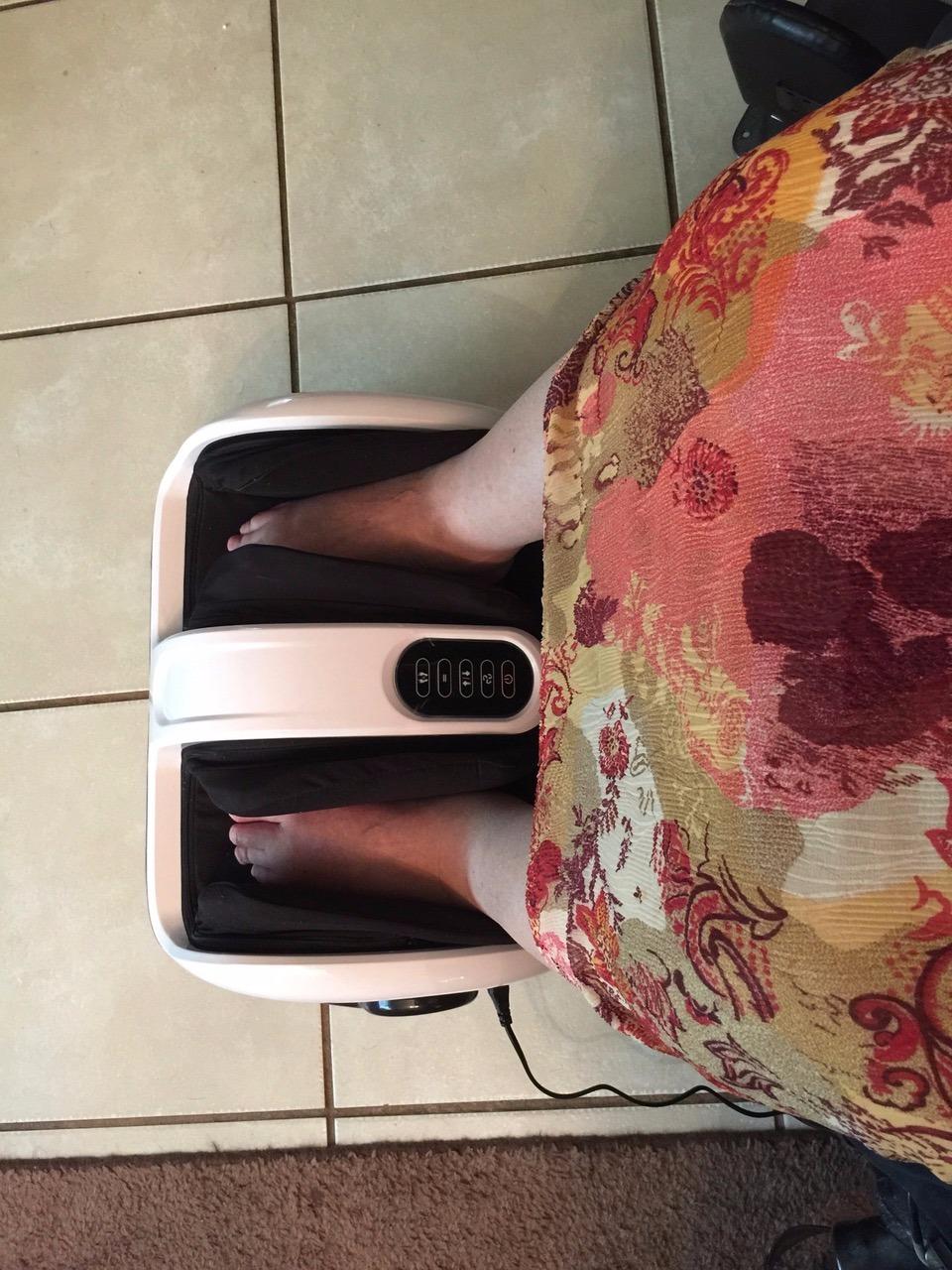 Cloud Massage Shiatsu Foot Massager with Heat, Standard Size, White customer photo 2