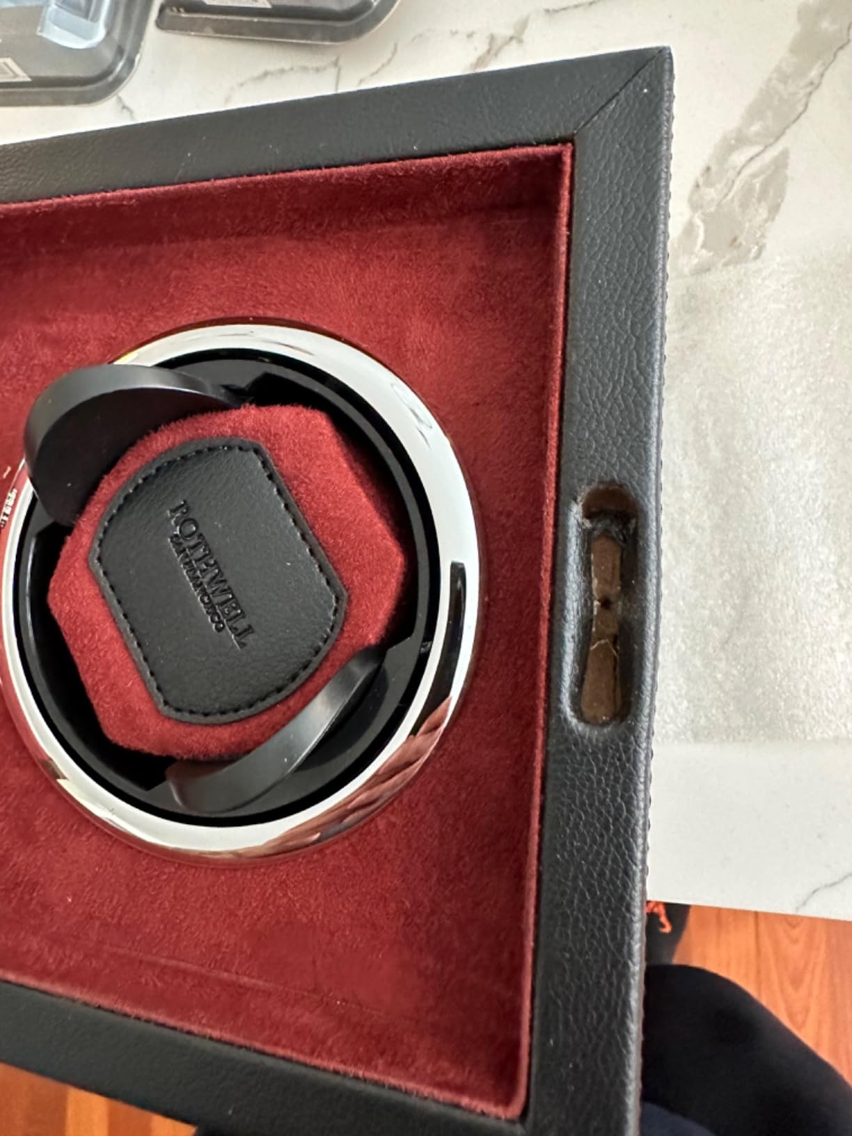 ROTHWELL Single Watch Winder for Automatic Watches with Quiet Motor with Multiple Speeds and Rotation Settings (Black/Grey) customer photo 1
