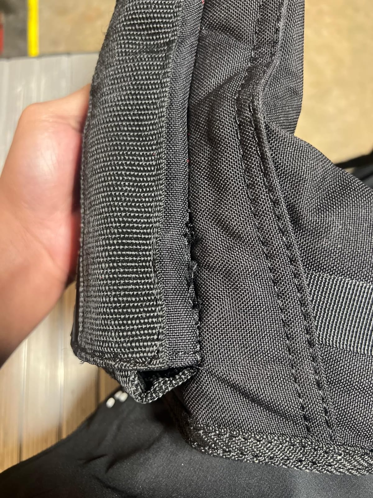 HANZO Weighted Vest for Men & Women 25lbs | 35lbs | 45lbs | 65lbs | Weight Vest With Removable Iron Weights, Adjustable Heavy Duty Weighted Workout Vest for Calisthenics & Fitness Training customer photo 1