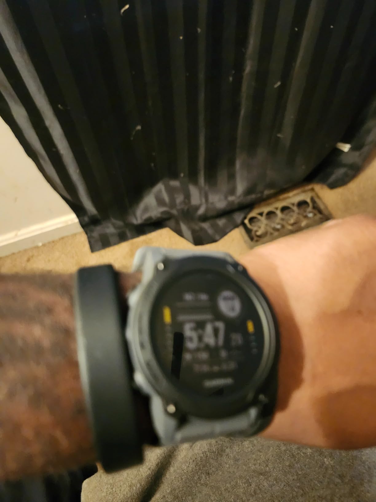 Garmin Descent G1, Rugged Dive Computer, Slate Gray | Incident detection customer photo 1