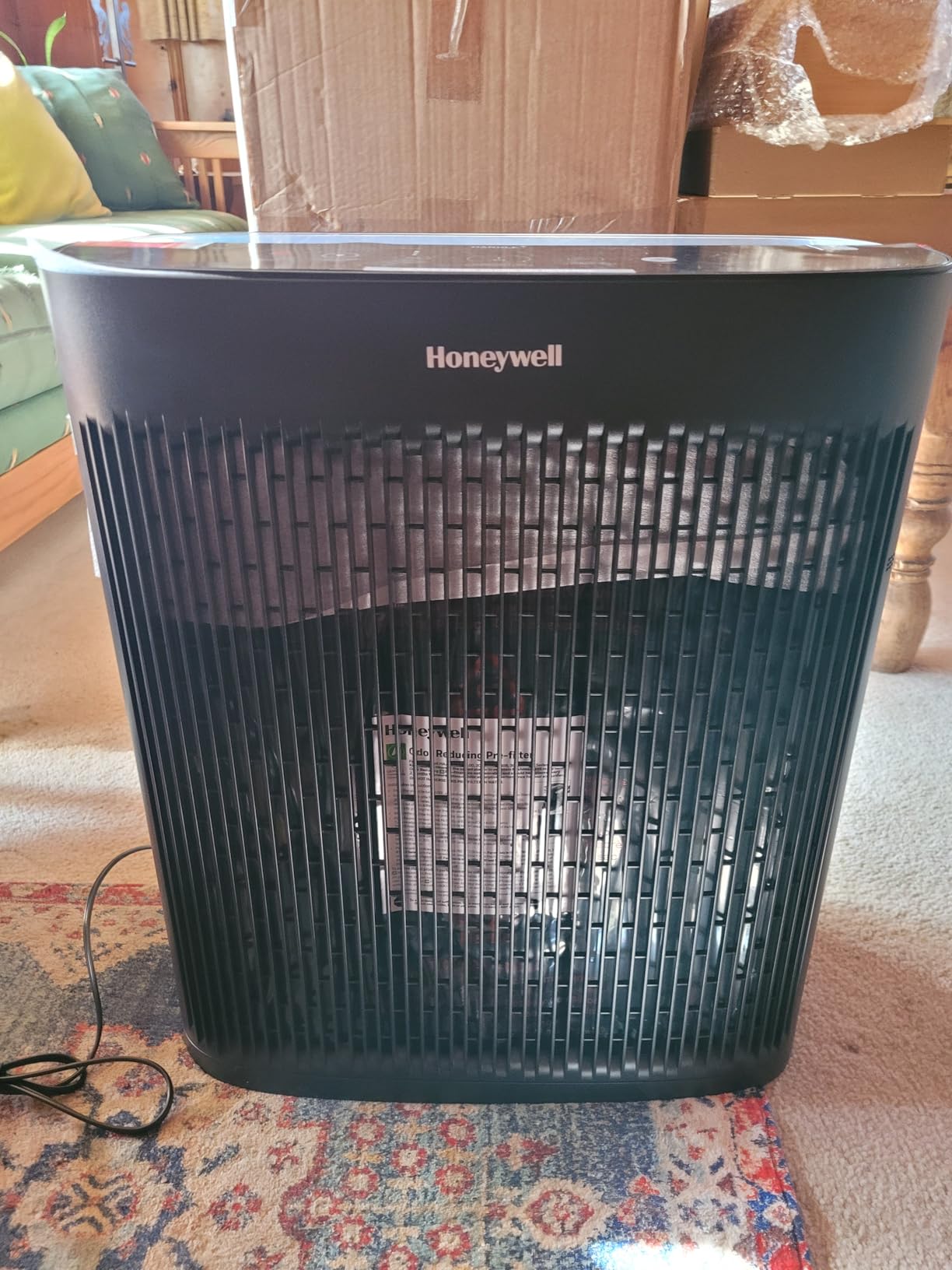 Honeywell HEPA Air Purifier for Home and Large 1700 ft² Rooms, Black | Powerful HEPA Filtration, Air Quality Monitor, Turbo and Auto Mode, Reduces Allergens, Dust, Pollen, Pet Dander, Odors, Smoke customer photo 1