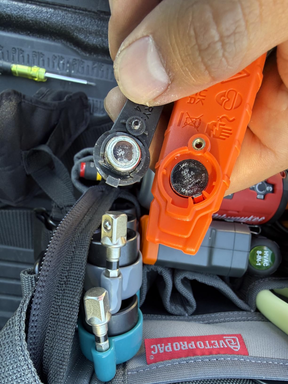 Klein Tools 80049 HVAC Tool Kit with 3-in-1 Pocket Screwdriver, 8-in-1 Screwdriver / Nut Driver, and Digital Pocket Thermometer, 3 Piece customer photo 1
