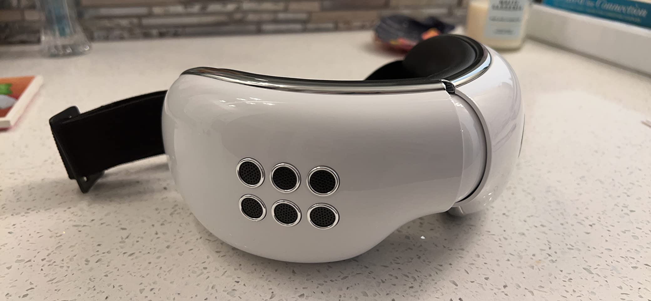 Eye Massager with Heat and Cooling for Migraine Dry Eyes Relief, Rechargeable Bluetooth Music Migraines Relief Eye Massager Improve Sleeping Gifts for Women Men customer photo 2