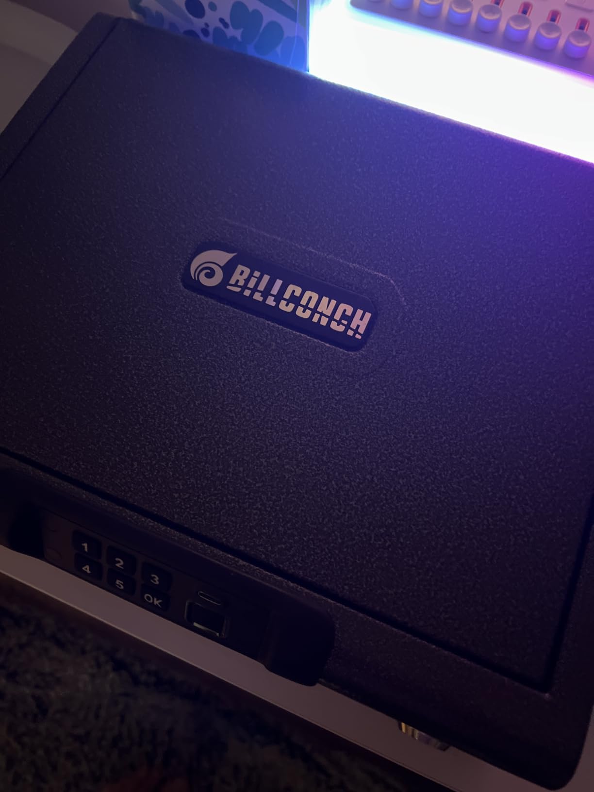 BILLCONCH Gun Safe, Biometric Fingerprint Gun Safe for Handgun Pistol Safes | Fingerprint PIN Key Unlock, Interior Light and USB Charging Lock box with Silent Mode for Bedroom Nightstand customer photo 1
