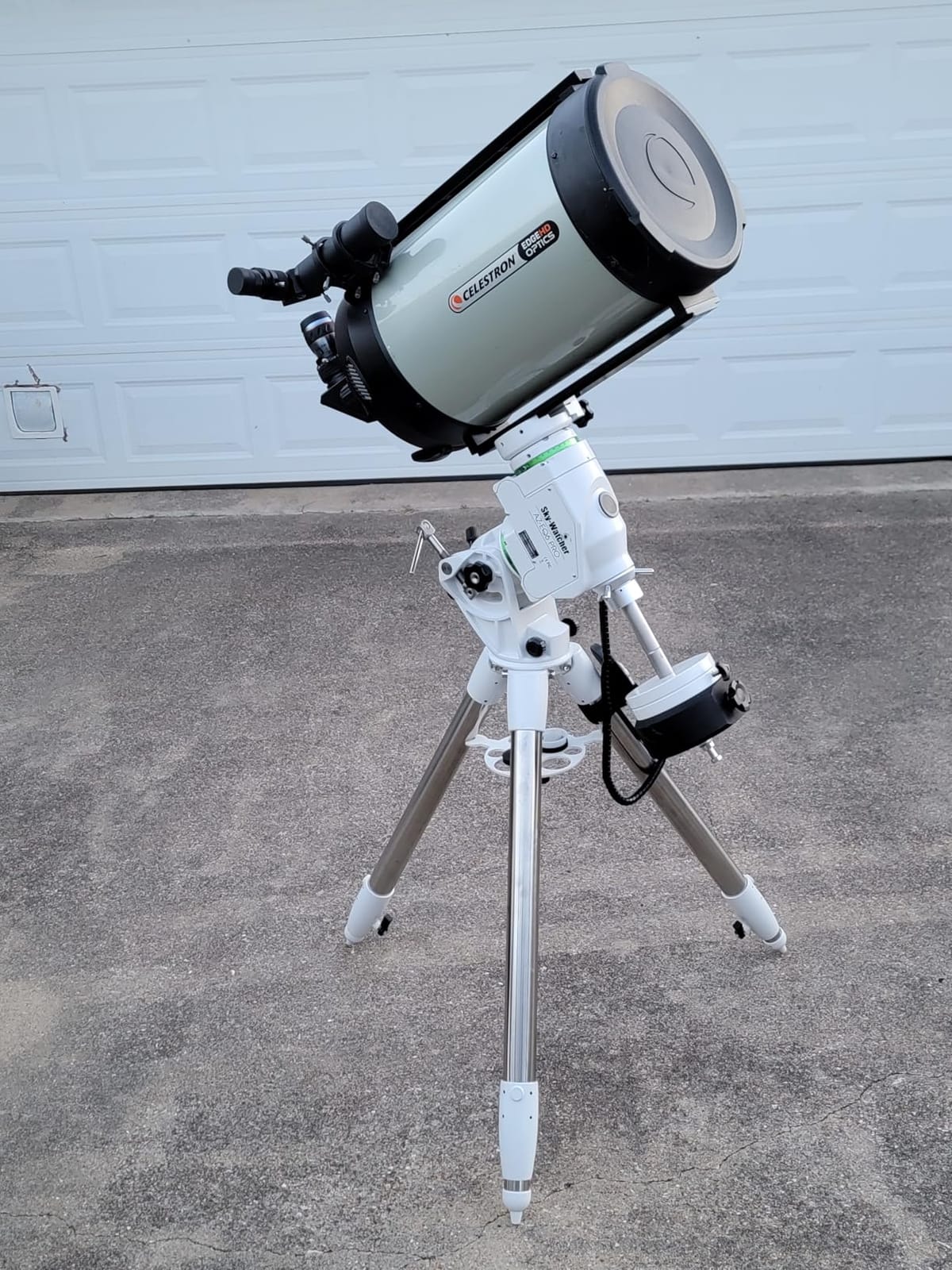 Sky Watcher Sky-Watcher AZ-EQ6 Mount - Multi-Purpose GoTo SynScan Dual OTA Mount - EQ and Dual AZ Modes - 44 Pound Payload Capacity (S30330) customer photo 1
