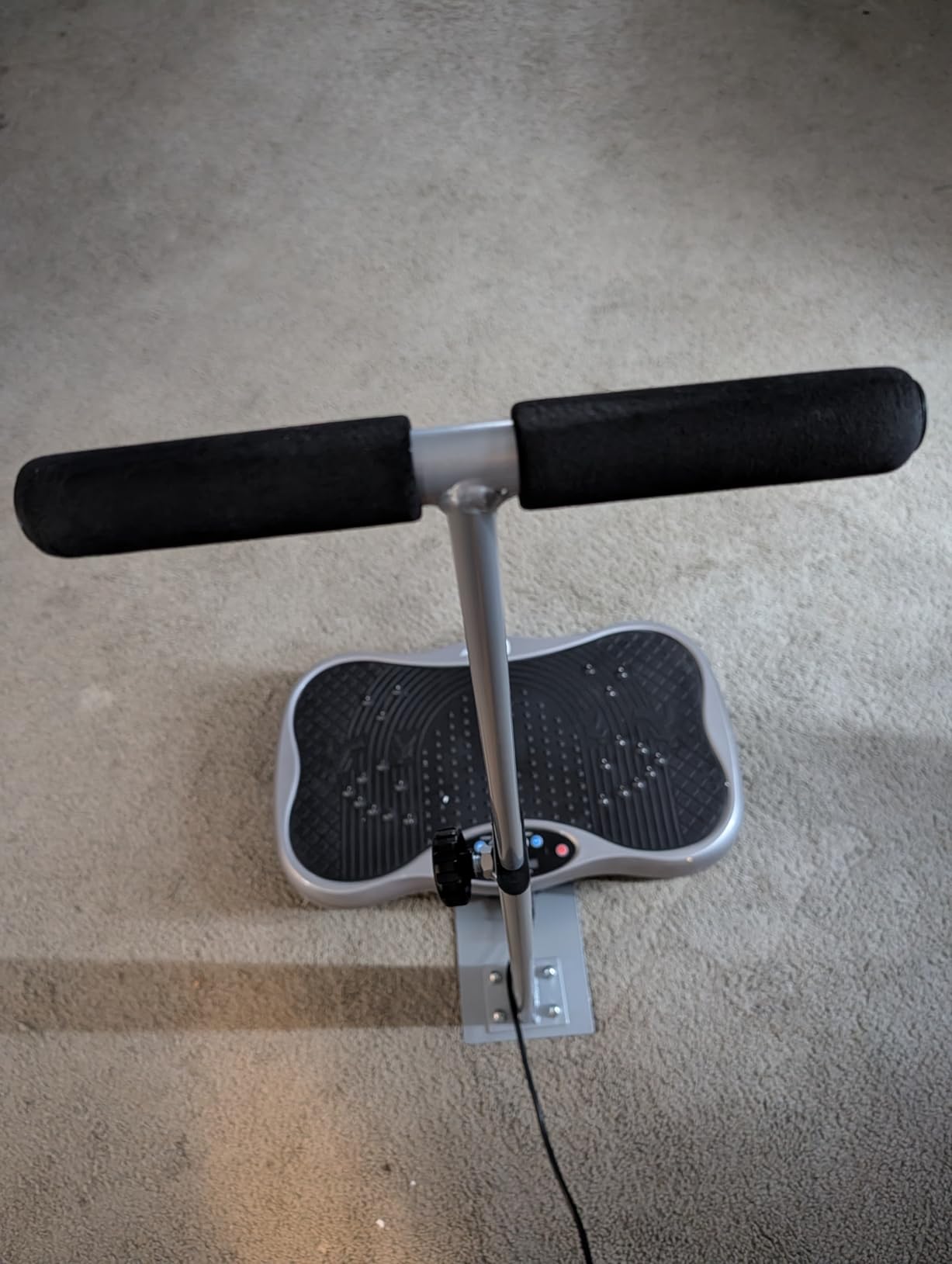 Lifepro TrimLite Vibration Plate with Handles and Magnetic Acupoints | Bluetooth Speakers, 99 Speed Levels, 9 Presets, Resistance Bands - Vibration Plate for Lymphatic Drainage & Full Body Workout customer photo 1