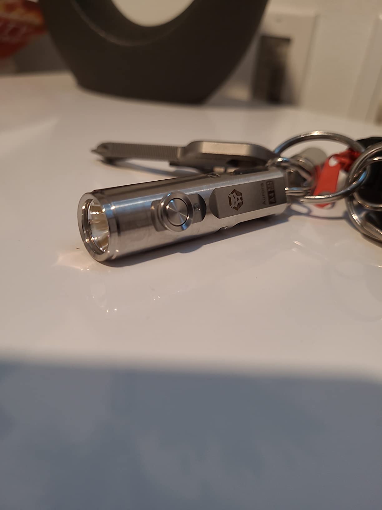RovyVon Aurora A4 Titanium EDC Flashlight Rechargeable Keychain Flashlight customer photo 1