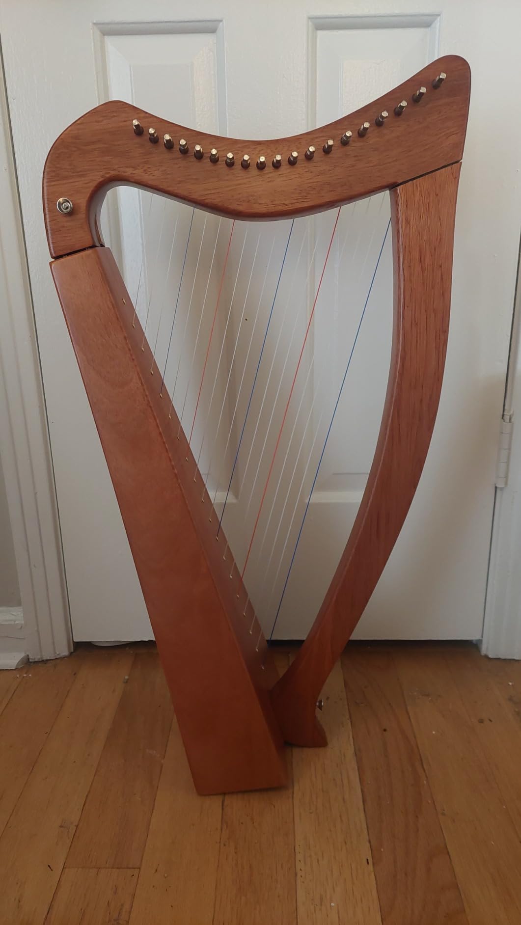 LOTKEY 19 Strings Harp, Solid Mahogany Harps 29'' W/Gig Bag,Tuning Wrench,Straps,Instruction for Professional Lyre Harp Player,Beginner,Adults F3 G3 A3 B3 C4 D4 E4 F4 G4 A4 B4 C5 D5 E5 F5 G5 A5 B5 C6 customer photo 1