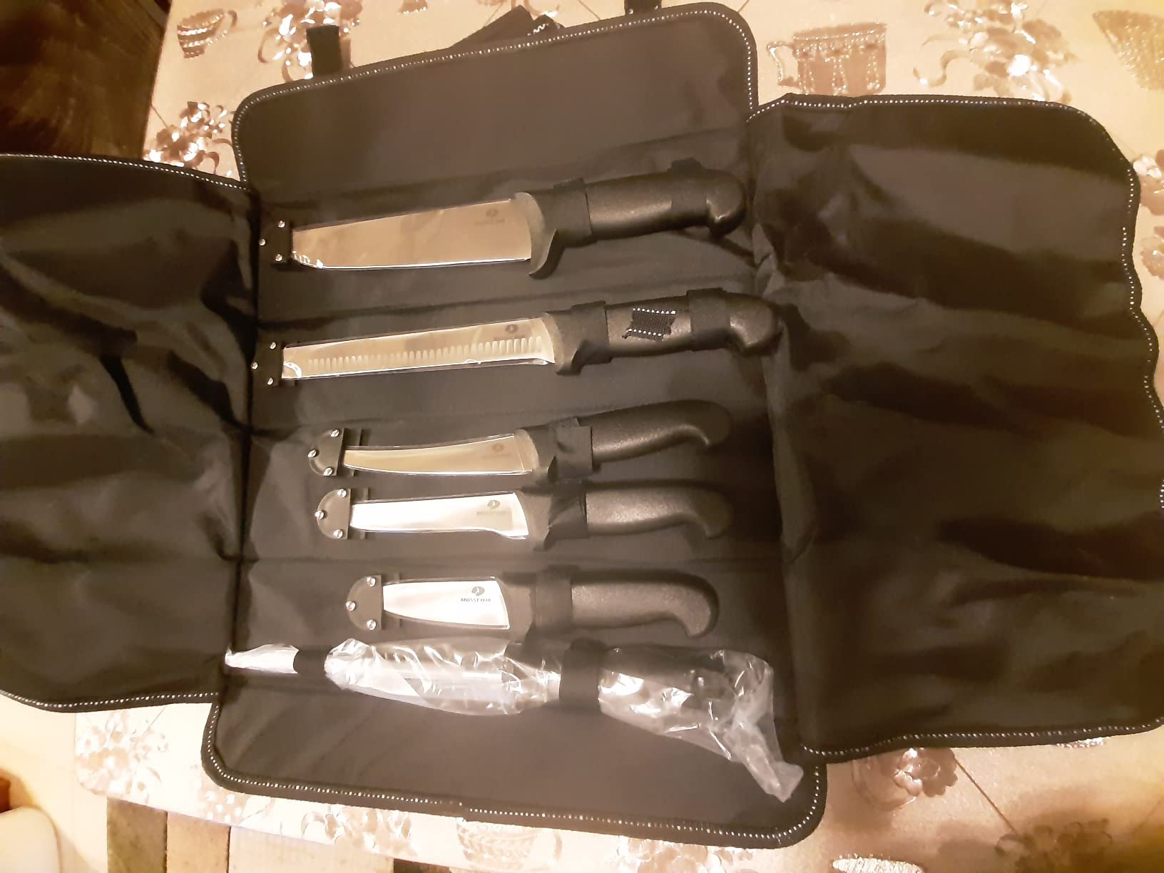 Mossy Oak 6-Piece Knife Set with Sharpening Steel & Roll Bag | Razor Sharp Blades, Non-Slip Ergonomic Handles, Full Bolster Design, Cuts Meat Fruits, Ideal Gift for Cooking Lovers customer photo 2
