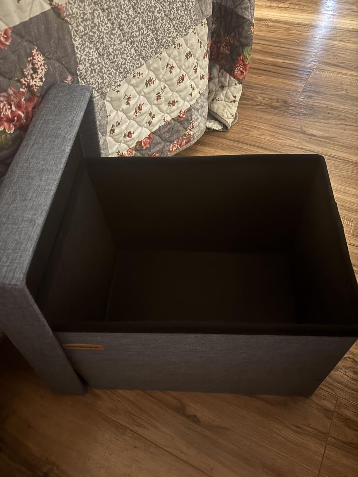 SONGMICS Mazie Collection - Small Folding Storage Ottoman, Foot Rest Stool, 12.2 x 16.1 x 12.2 Inches, 286 lb Load Capacity, for Living Room, Bedroom, Home Office, Dorm, Dark Gray ULSF102G01 customer photo 2