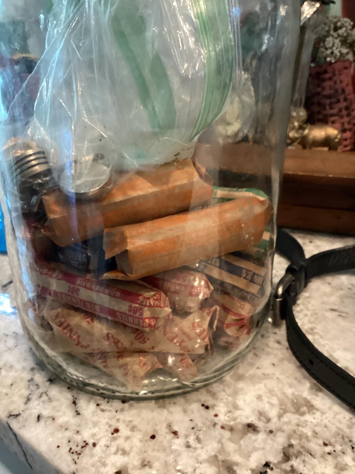 L LIKED 150 Assorted Flat Striped Coin Wrappers & 4 Coin Sorters Tubes, Color-Coded Coin Counters, Easy to Load customer photo 1