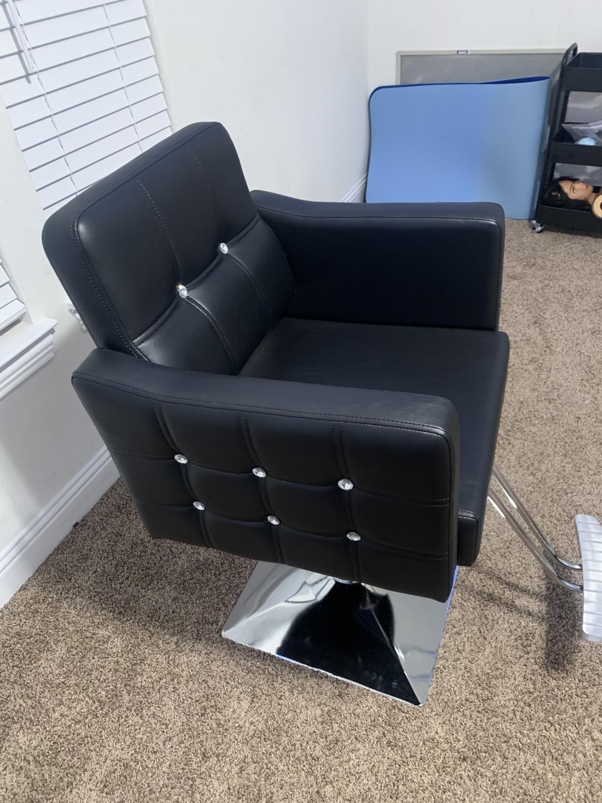 OmySalon Hair Salon Chair Hydraulic Barber Chair for Home Barbershop Black, Braiding Chair for Hair Stylist Heavy Duty, Styling Hairdressing Beauty Spa Equipment customer photo 1