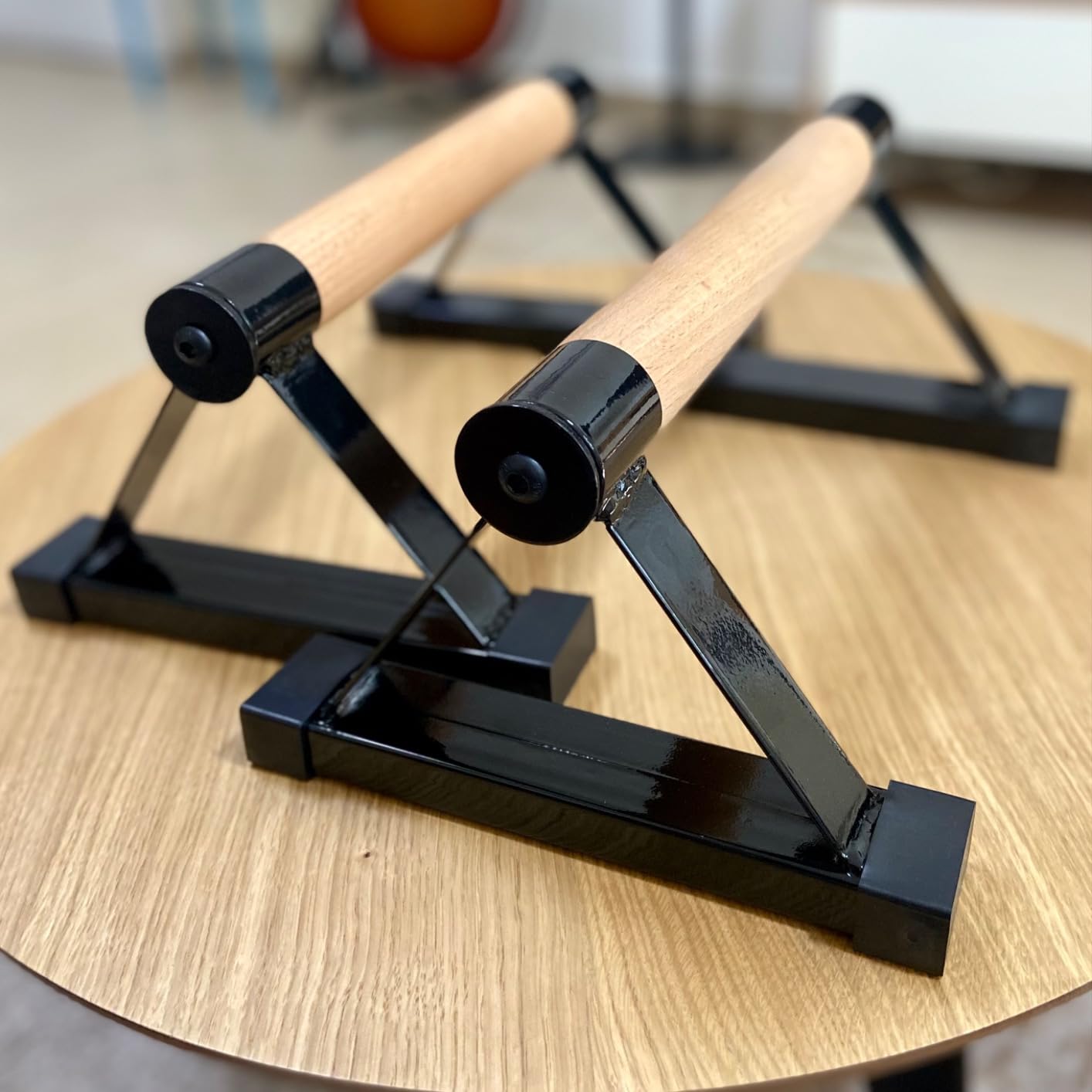 Wood push up bars Parallettes bars Anti-slip Handstand Bars for Calisthenics, Fitness, Floor workouts Solid Wood with Sturdy Metal Bracket, Support 500 lbs customer photo 1