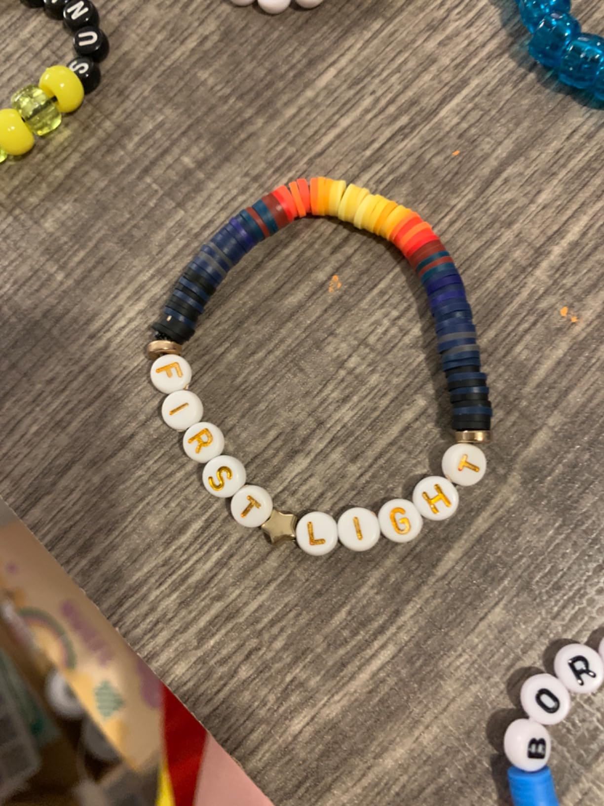 20,000 Pcs Clay Beads Bracelet Making Kit, 120 Colors 6 Boxes Polymer Beads Spacer Heishi Beads & Jewelry Kit with Pendant Charms Elastic Strings, Crafts Gift for Kids Adults customer photo 2