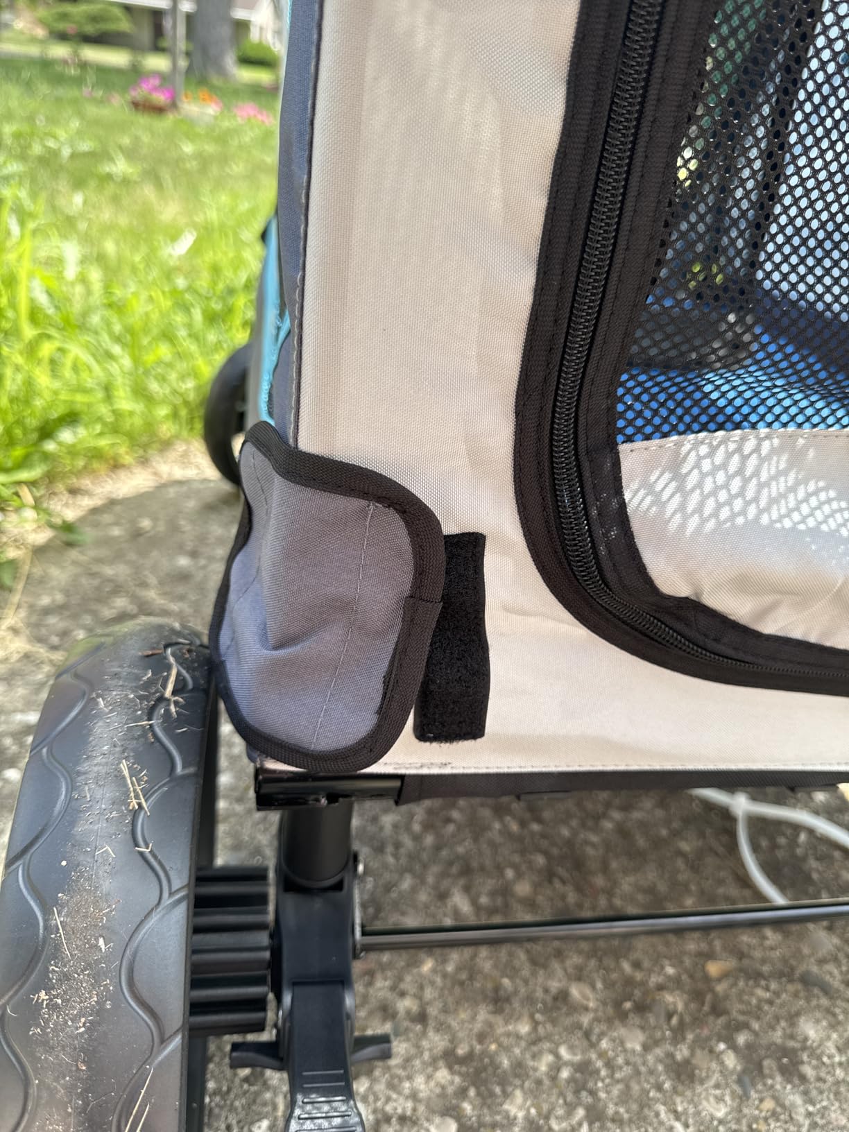 Ownpets Extra Large Dog Stroller for Large Breeds, 154 lbs Capacity, Black | Low 12