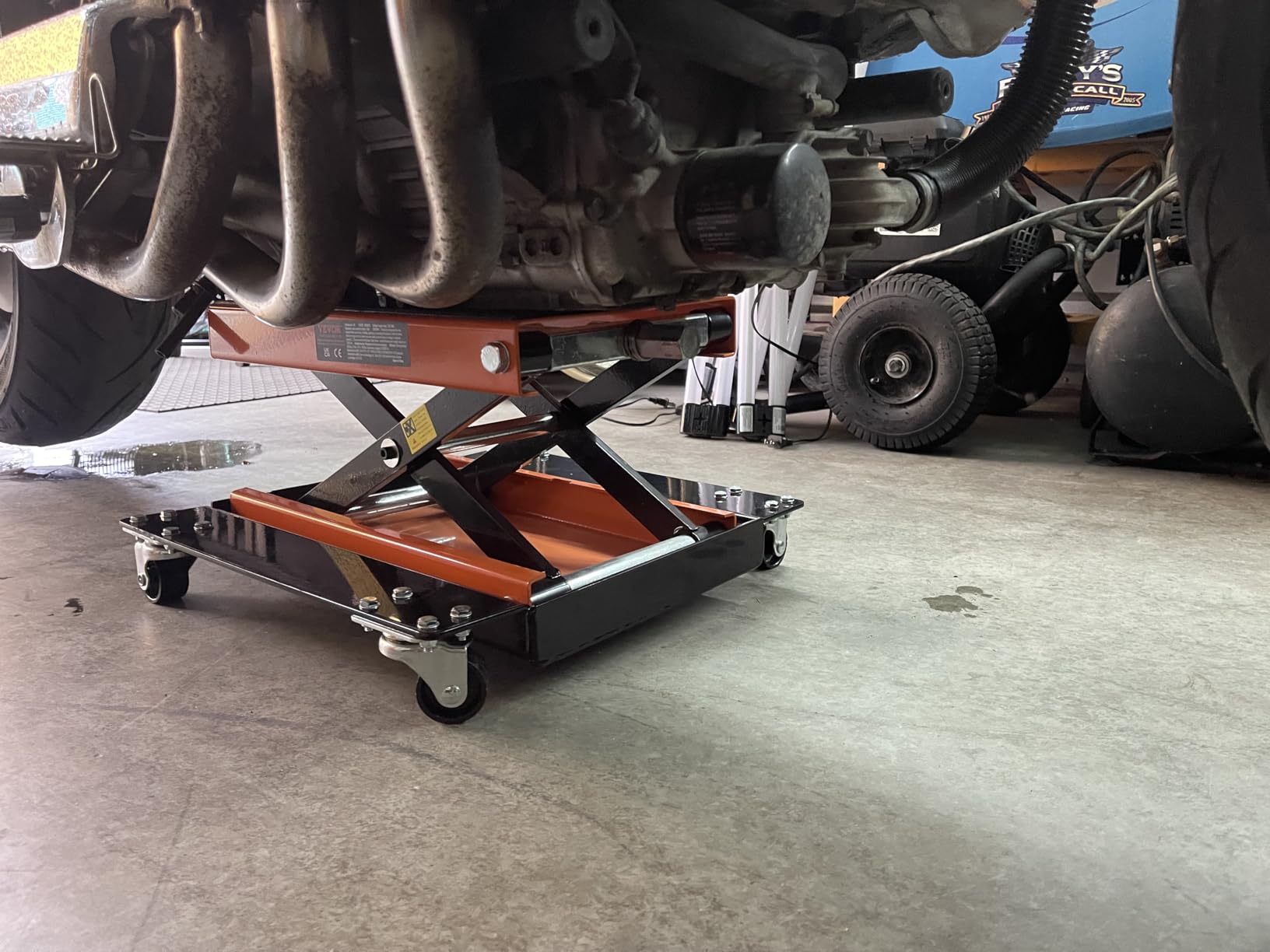 VEVOR Motorcycle Lift 1100lbs ATV Scissor Lift Jack with Dolly & Hand Crank customer photo 2