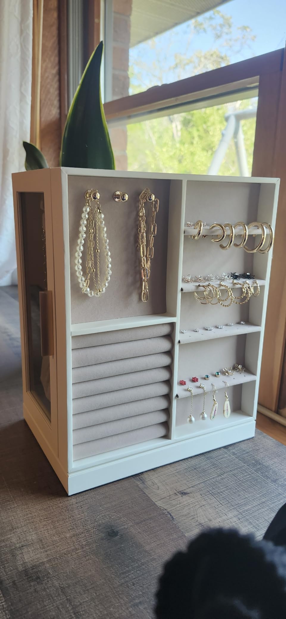 SONGMICS Jewelry Box Organizer, 360° Rotating, 5 Drawers, Cloud White | Vertical Jewelry Storage Case, Spacious, Open Design, Great Gift, Glass Window, GISELLA Collection UJBC170W01 customer photo 2