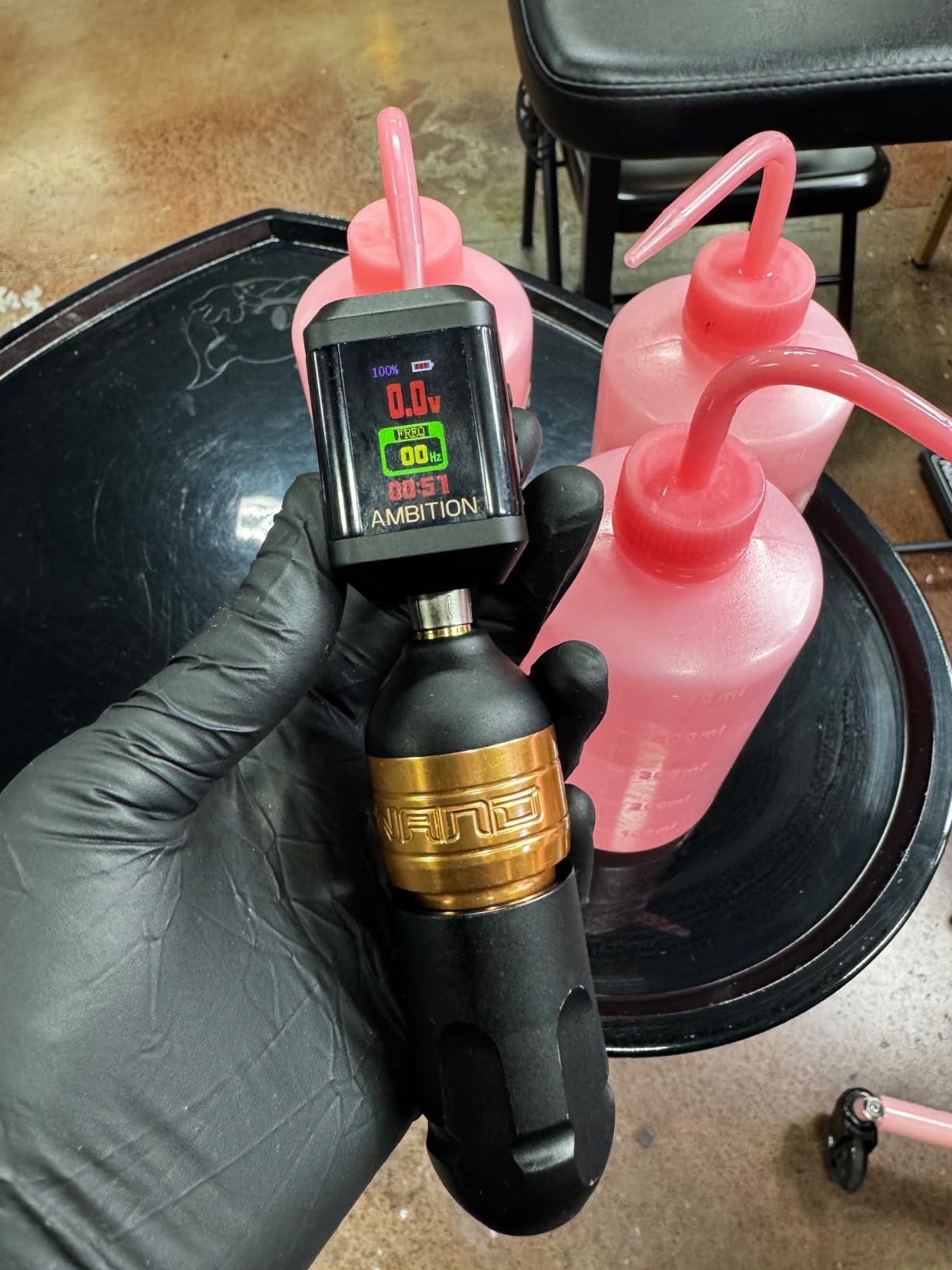 Tattoo Power Supply - Ambition Korall Wireless Tattoo Battery Pack 2200mAh Mini Portable RCA Color LED Digital Display for Rotary Tattoo Machine customer photo 2