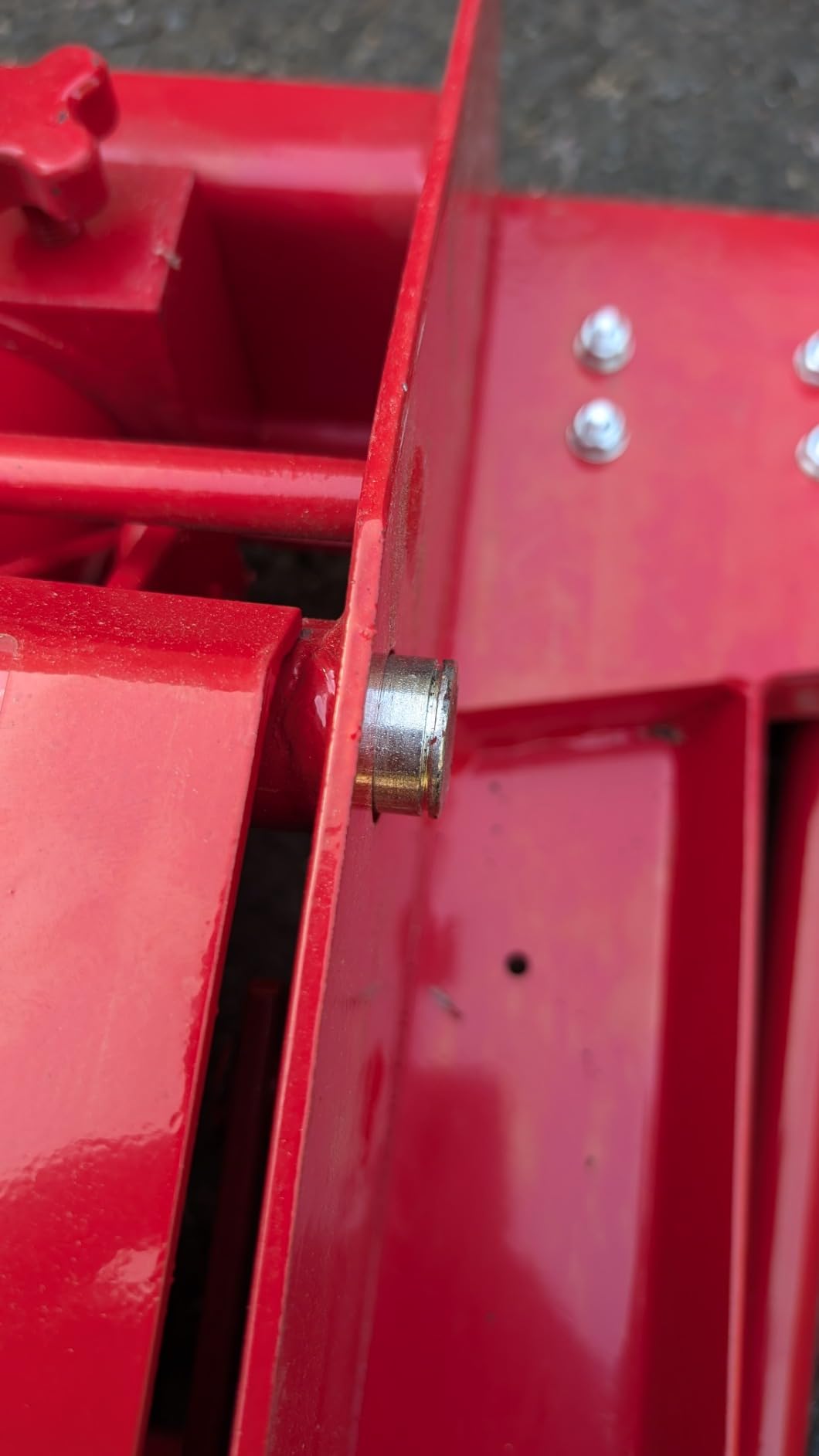 TUFFIOM Hydraulic Transmission Service/Floor Jack Lift 1/2 Ton (1,000 lb) Capacity, Low Profile Roll-Under Floor Trolley, Automotive Shop Tool Hoist Lift Lifting Jack, Red customer photo 2