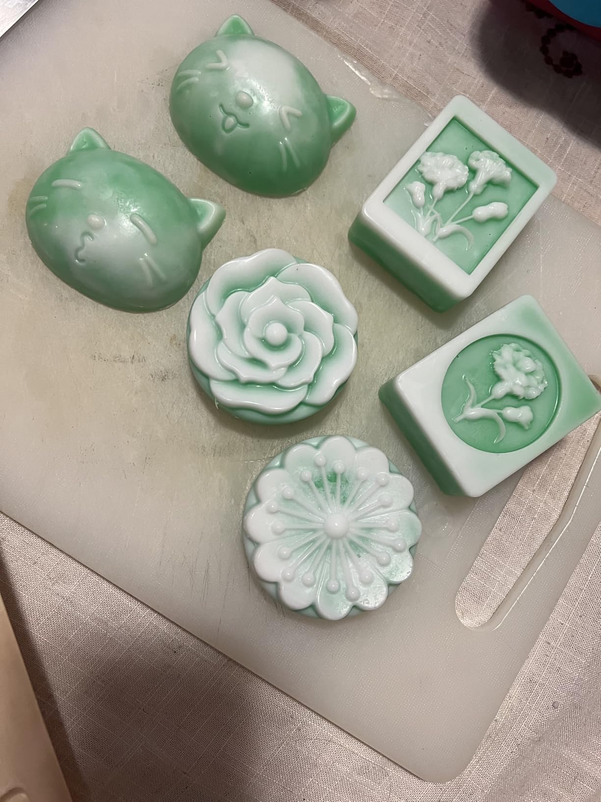 Soap Making Kit with Melt & Pour Base, Cutting Box, Molds, Fragrances - for Adults & Kids by Prime Creations customer photo 2