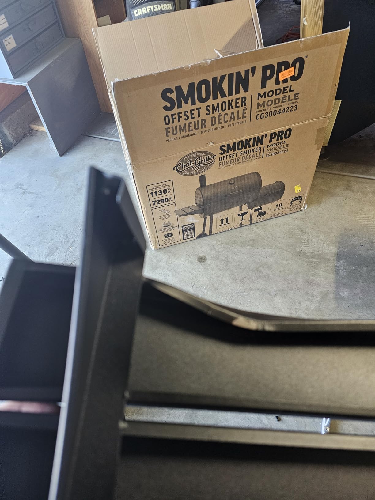 Char-Griller Smokin Pro Charcoal Grill and Offset Smoker with Side Fire Box, Dual Damper Control, Chrome Plated Steel Warming Rack, 1,130 Cooking Square Inches in Black, Model CG30044223 customer photo 2