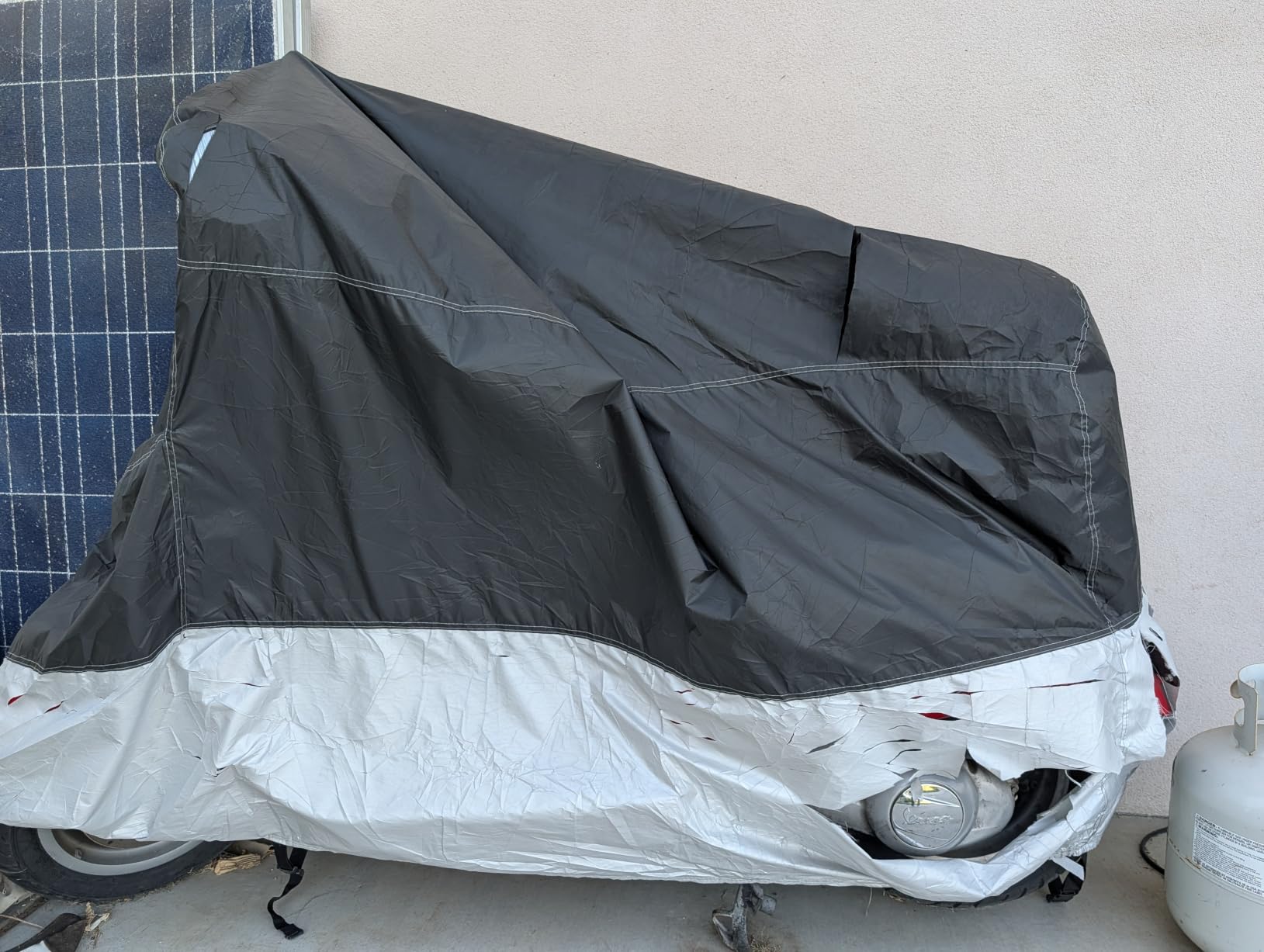 XYZCTEM Motorcycle Cover All Season Waterproof Sun-Proof Outdoor | Fits up to 108'' Motorcycle Covers, Fits for Harley Davidson, Honda, Suzuki, Kawasaki, Yamaha, with Lock Hole, Black customer photo 1