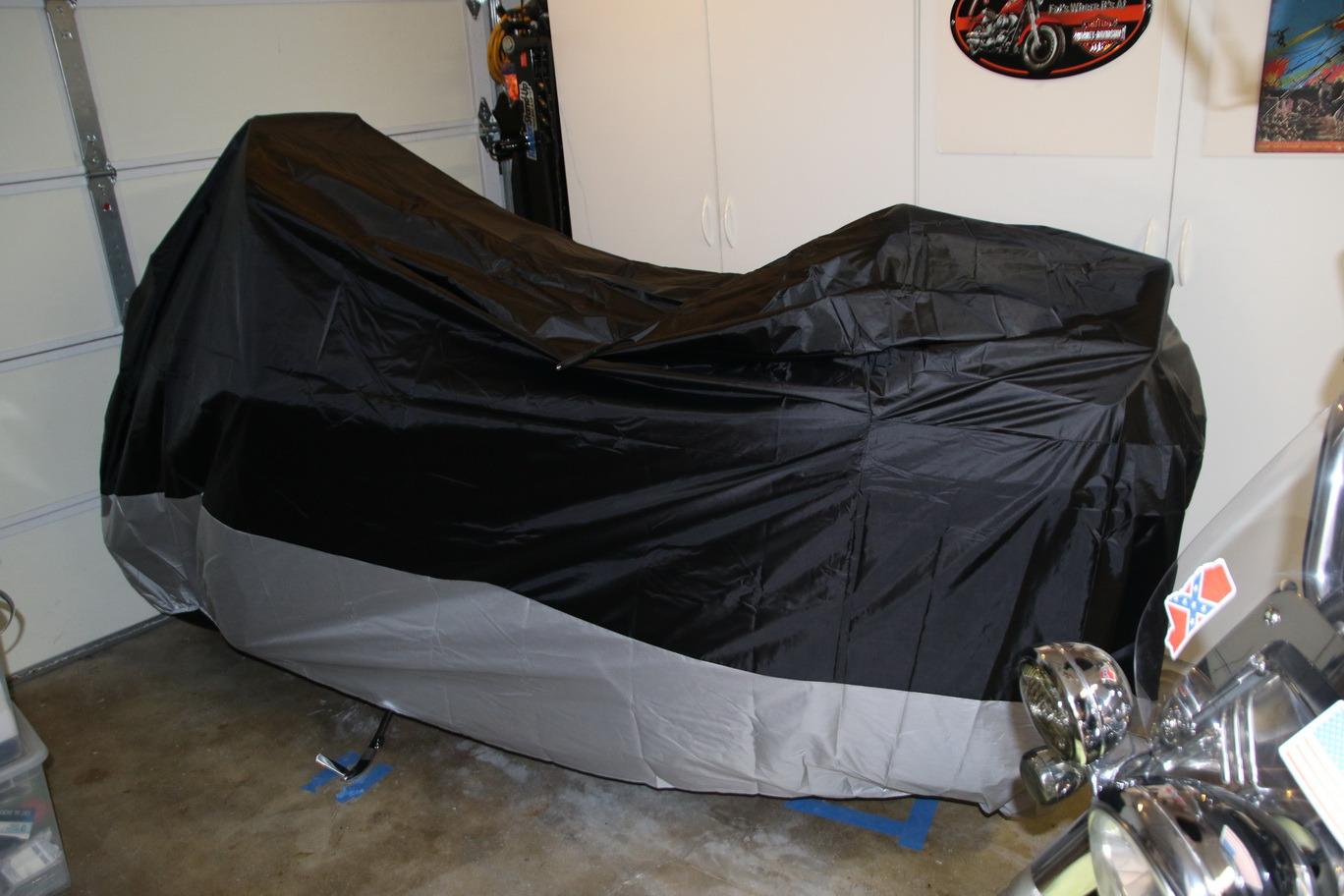 XYZCTEM Motorcycle Cover All Season Waterproof Sun-Proof Outdoor | Fits up to 108'' Motorcycle Covers, Fits for Harley Davidson, Honda, Suzuki, Kawasaki, Yamaha, with Lock Hole, Black customer photo 2