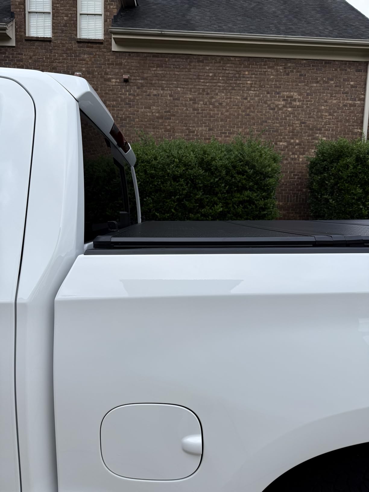 Hard Folding Truck Bed Tonneau Cover Compatible with Chevy Silverado & GMC Sierra 1500 (2007-2026) 5.8 FT Short Box (NO CarbonPro Bed), Tri Fold Style customer photo 2