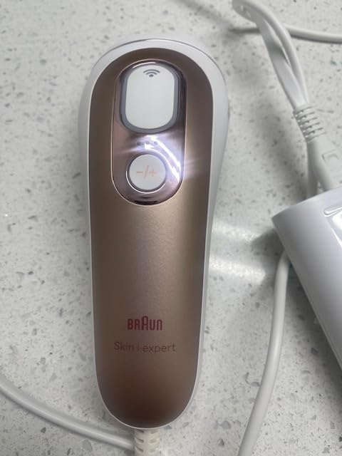 Braun Skin i-Expert Smart IPL PL7219 at Home Laser Hair Removal for Women and Men with App, Premium Pouch, Venus Razor, 2 Smart Heads, Facial Trimmer customer photo 1