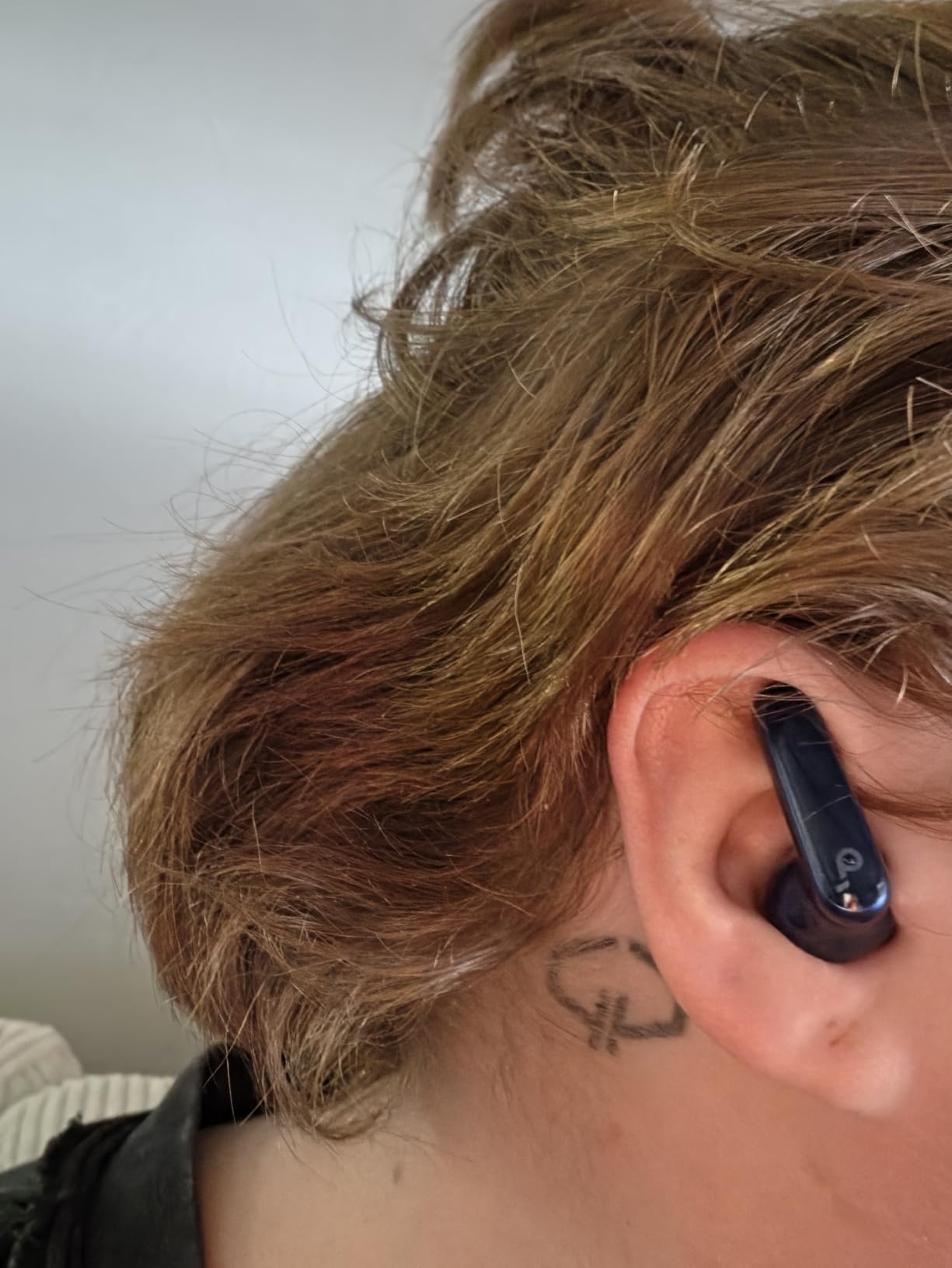 Soundcore P40i by Anker Noise Cancelling Earbuds with Adaptive ANC | Heavy Bass, 60H Playtime, 2-in-1 Case and Phone Stand, IPX5, Wireless Charging, Bluetooth 5.3 customer photo 2