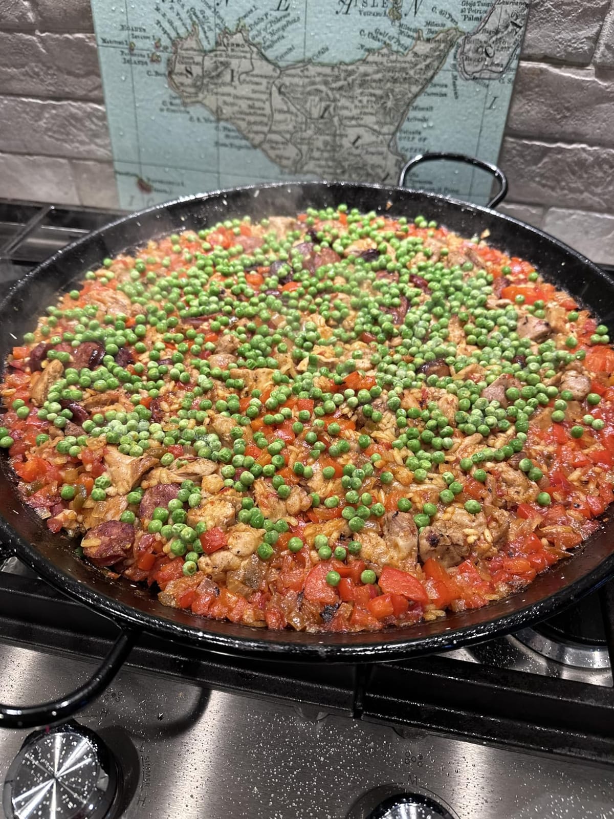 Paelluxe Paella Pan Enameled No-Rust Steel Skillet - 18 Inch, 12 Servings | Outdoor Propane Burner Only - Too Wide for Kitchen Stoves & Ovens. 1.2mm Carbon Steel, Easy-Clean Enamel, Handle Holders customer photo 1