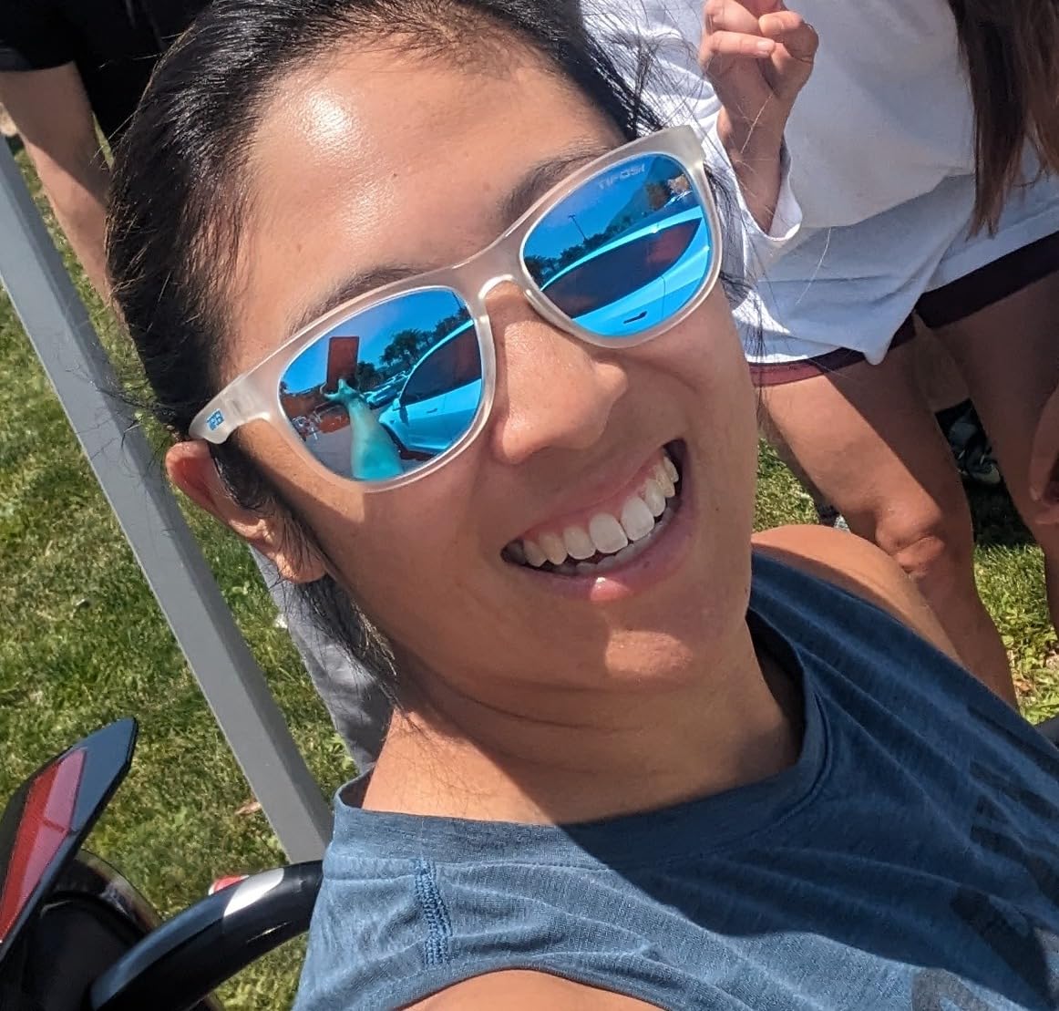 Tifosi Swank Lifestyle Sunglasses - Running, Cycling & Golf customer photo 1