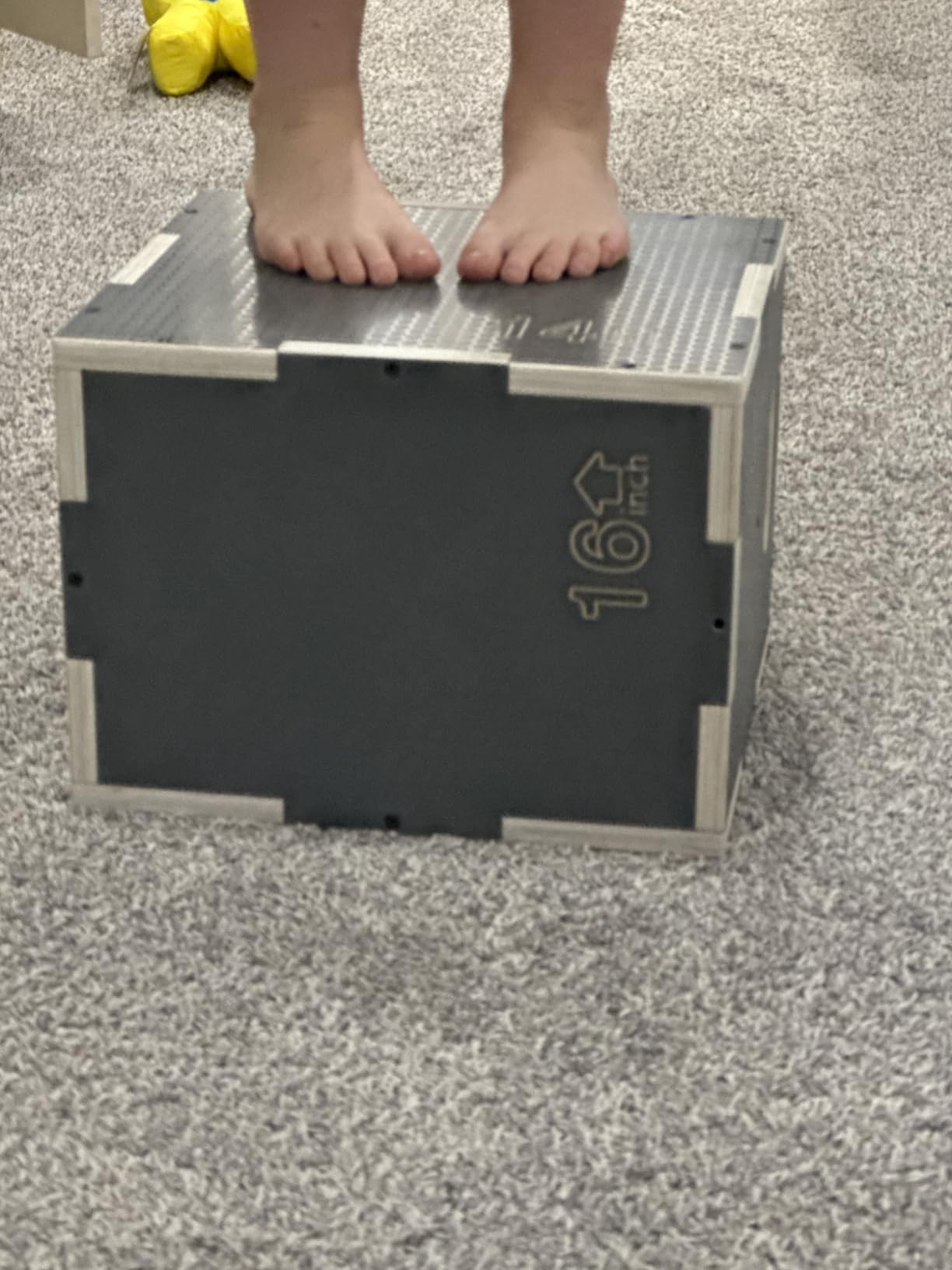 Signature Fitness Non-Slip Wooden Plyo Box Jump Exercise Platform, Plyometric Workout Equipment for Home Gym, Training Step Box, Multiple Sizes customer photo 2