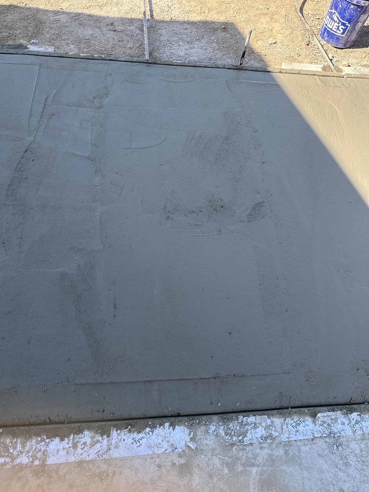 Aluminum Magnesium Alloy Concrete Float, 48x8 Inch | Round End, Adjustable Bracket, 56 inch, Extendable Handles x 4, Screeding and Finishing Tool Kit customer photo 2