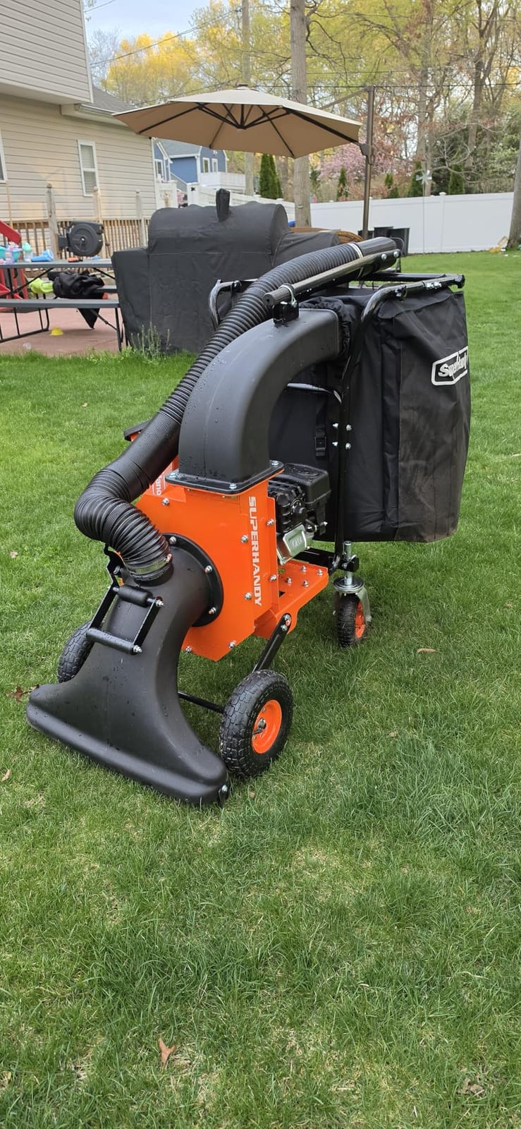 SuperHandy Leaf Vacuum & Wood Chipper - 7 HP 209CC Gas Engine, 10:1 Mulch Ratio, 6 Bushel Bag Capacity, Castor Wheels, Dual Function: Walk-Behind Leaf Vacuum Mulcher & Wood Chipper customer photo 1