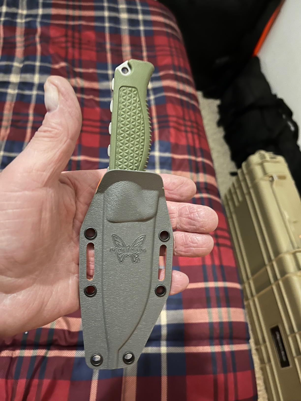 Benchmade Steep Country Hunting Knife, S30V Steel Blade (15006-01) | Dark Olive Santoprene handle, Drop-Point blade customer photo 2