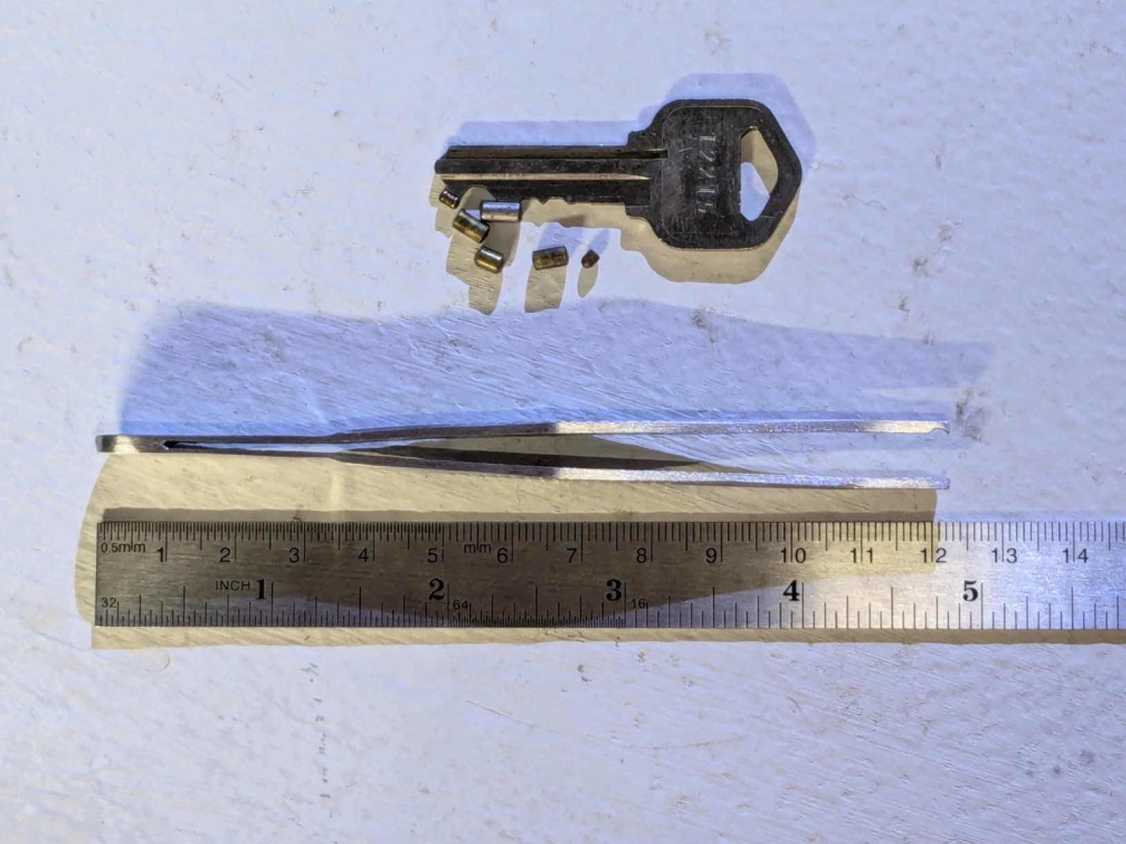 Summit Doorware Lock Pinning Tweezers - Grooved Tip for Easy Pin Loading and Cylinder Rebuilding - Ideal for Rekeying Kits, Locksmith Services and DIY Projects customer photo 2