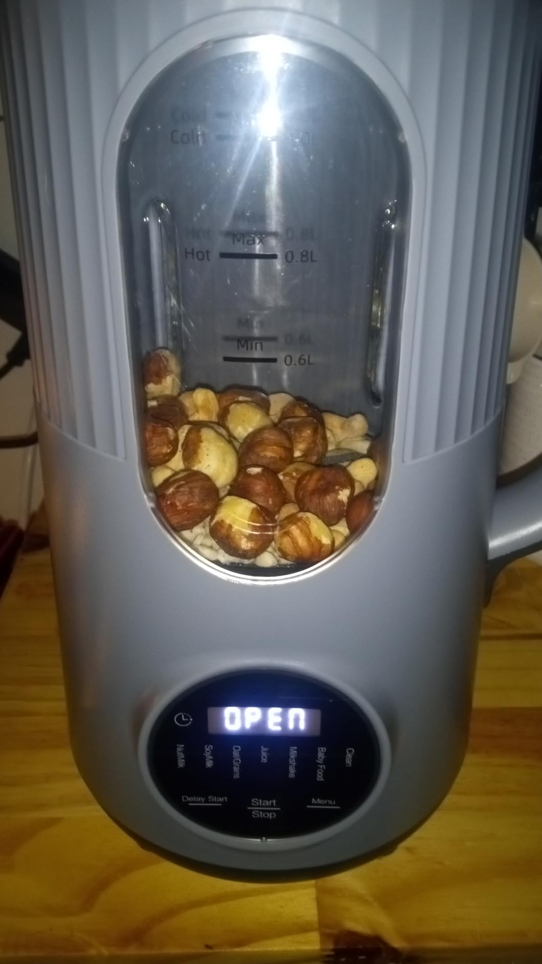 8 in 1 Nut Milk Maker,35oz(1000ml) Automatic Homemade Almond, Oat,Blenders,Plant-Based Milk and Non-Dairy Beverages, Milk Maker Machine with Delay Start/Self Clean customer photo 1