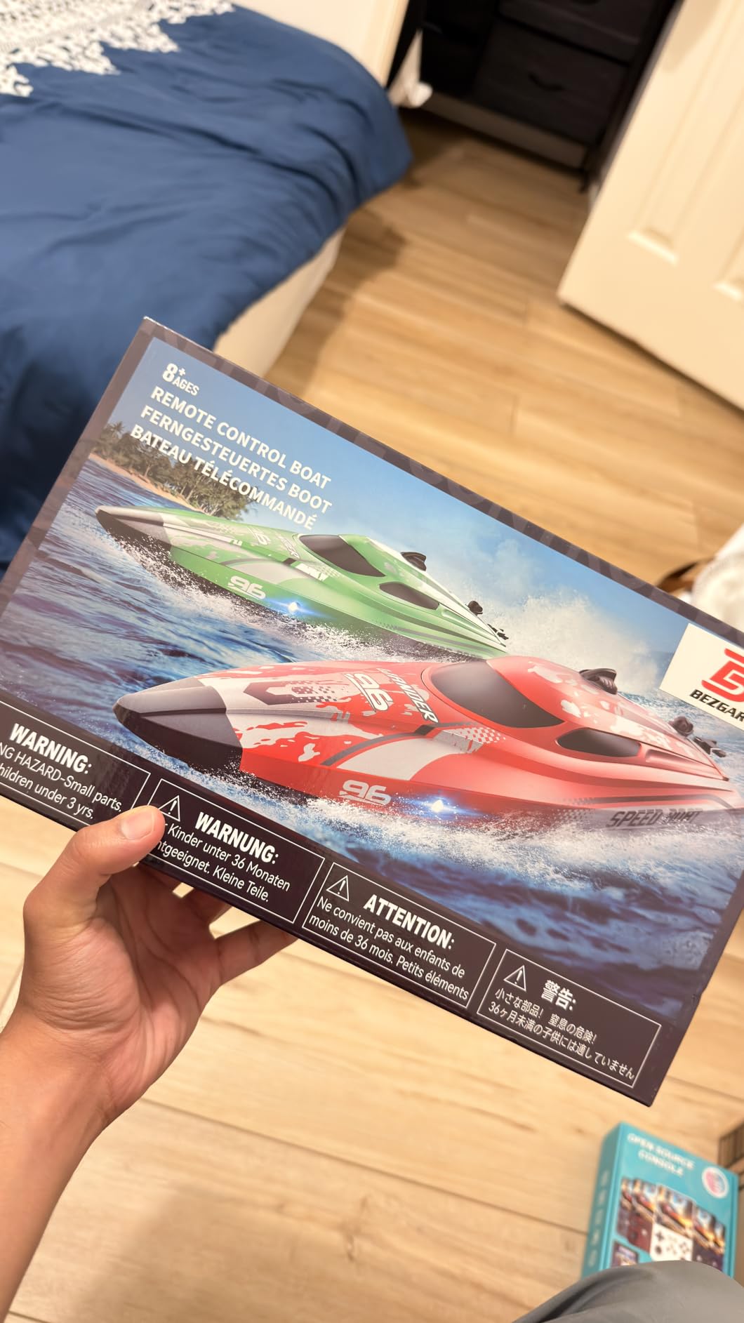 BEZGAR RC Boat, 12 inch Remote Control Boat for Kids and Adults, 25 KPH Fast RC Speed Boats with 700mAh Battery, Ideal Waterproof Toy Boats for Lakes & Pools - TX126 Red customer photo 2