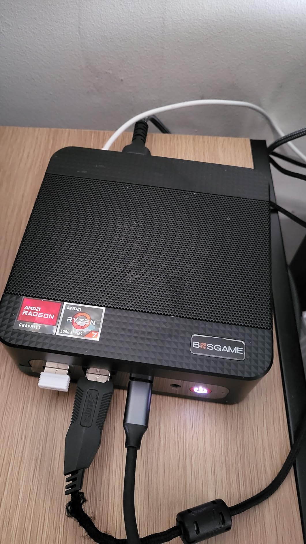 BOSGAME P4 Ultra Mini PC Ryzen 7 7730U 16GB DDR4 1TB PCIe SSD | 8C/16T, up to 4.5GHz, Dual 2.5G LAN, WiFi 6E & BT5.2, Triple 4K Display, Home Office & Gaming, Compact Desktop, Silent customer photo 2