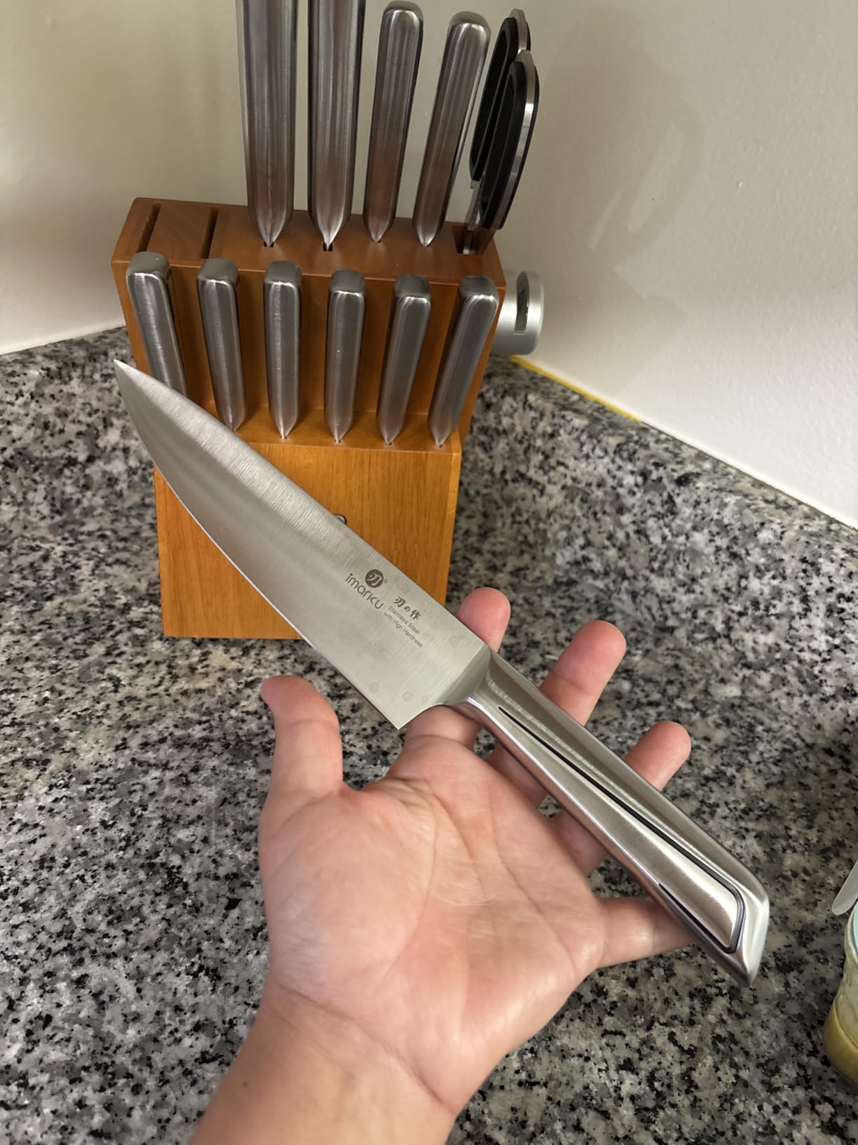 imarku Nakiri Knife 7 Inch, Japanese High Carbon Stainless Steel Chopper | Razor Sharp Kitchen knife Chef Knife for Vegetable and Meat, Multipurpose Chef Knife for Home and Kitchen, Ergonomic Handle customer photo 1