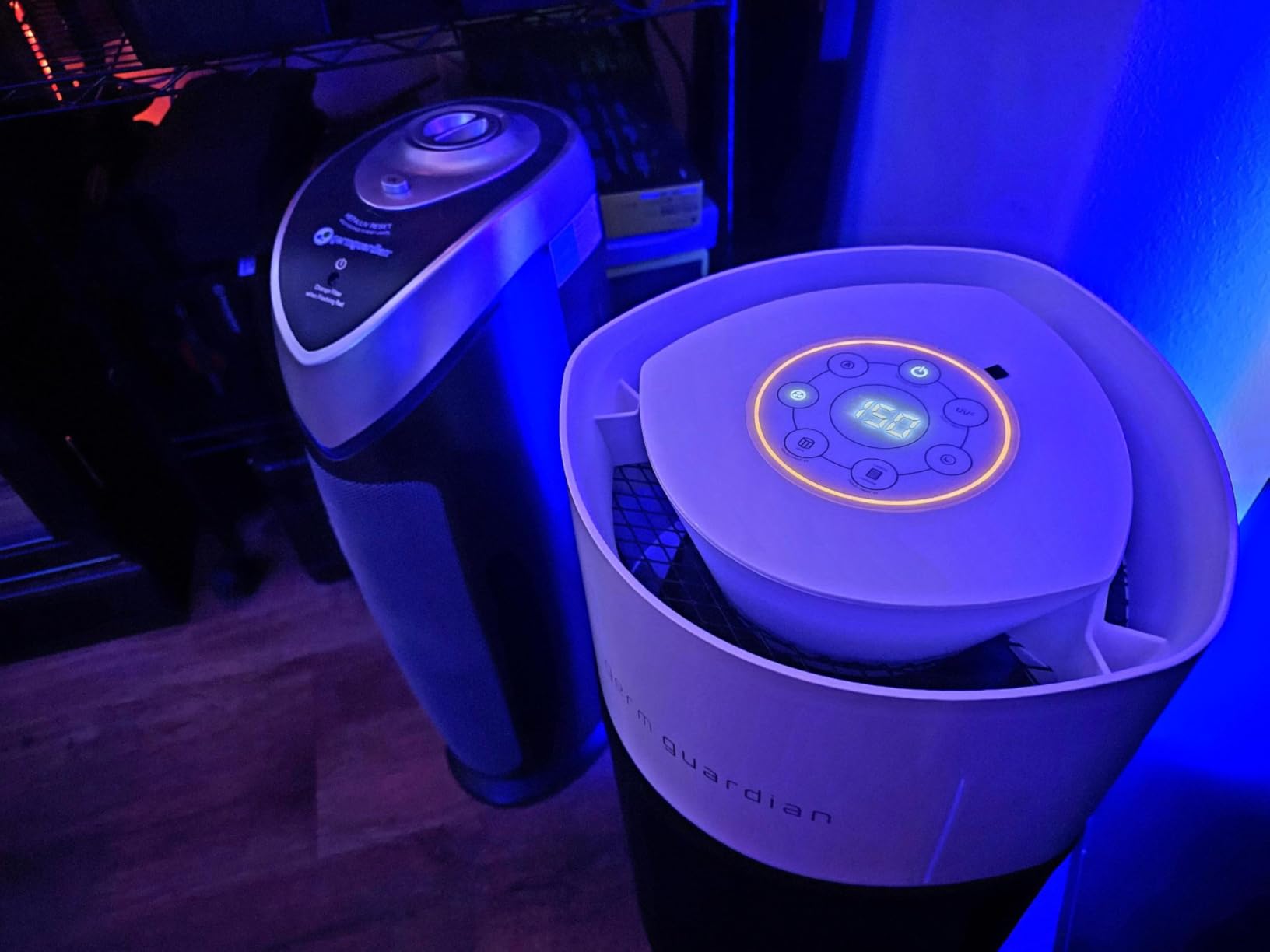 GermGuardian AirSafe+ XL Smart Air Purifier for Bedroom and Home - UV-C - WiFi and App Enabled - 360-Degree True HEPA Filter - Filters Pet Dander, Dust, Smoke - AQI Monitor - AC3250 - Black and White customer photo 1