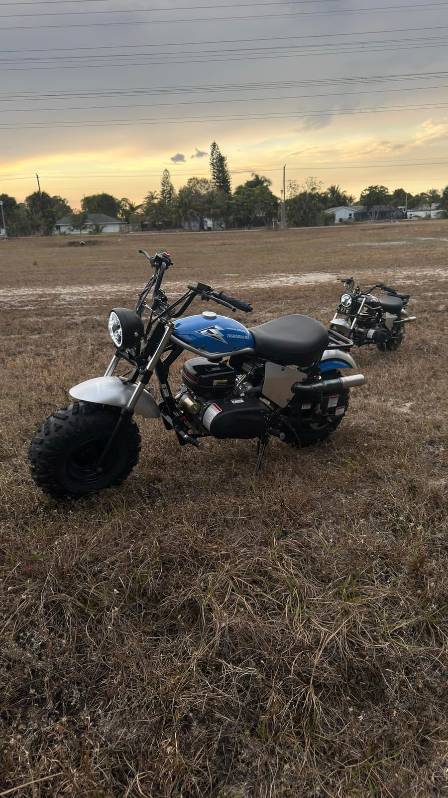 Trailmaster Hurricane 200PRO Mini Bike, All New with Front and Rear Brakes, 196cc, Electric Start & LED Headlight customer photo 1